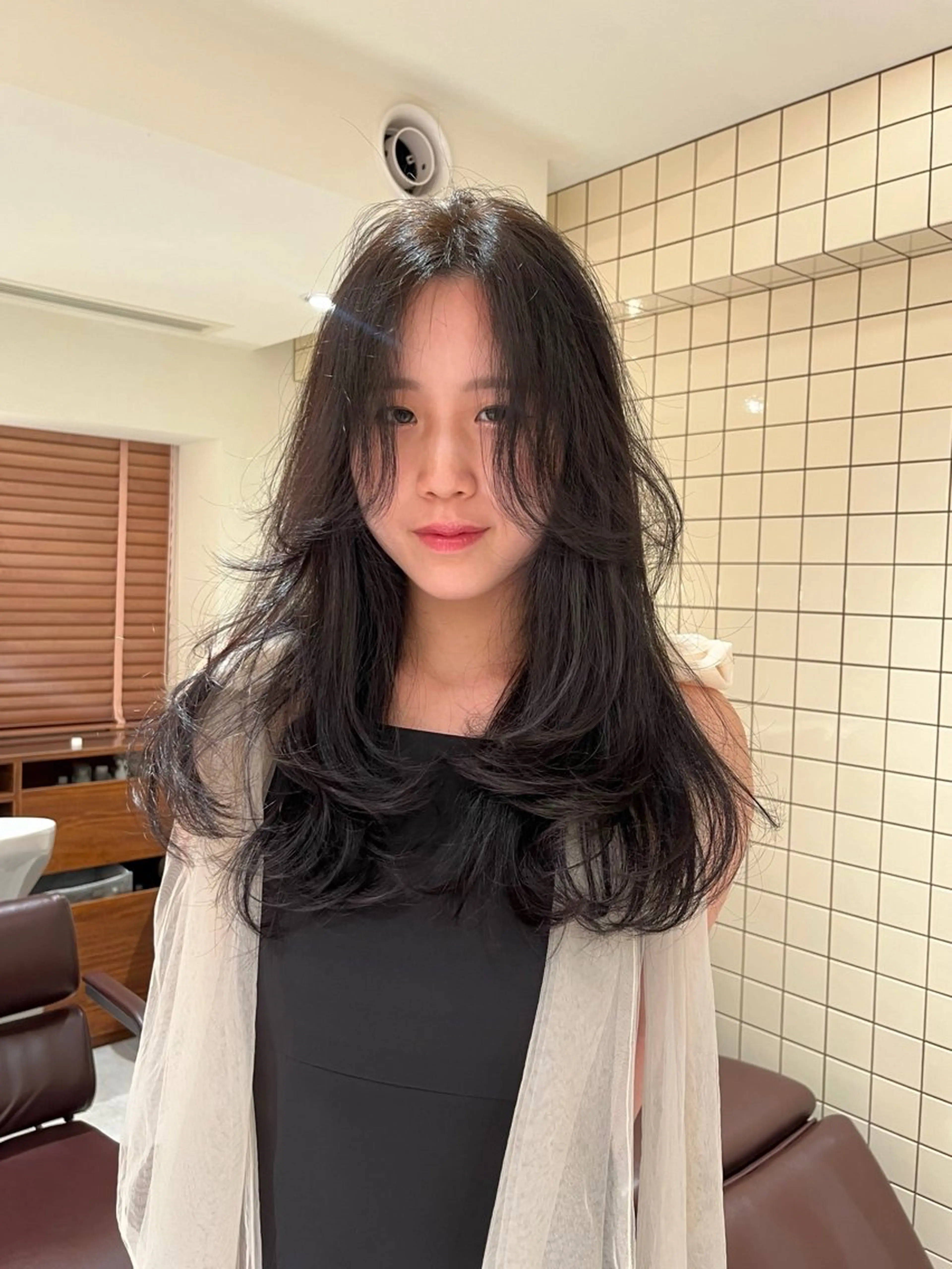 ロング カラー グレージュ オリーブグレージュ オリーブグレー レイヤーカット behov所属・柔らかカラー 🤎Tsubasaのヘアスタイル