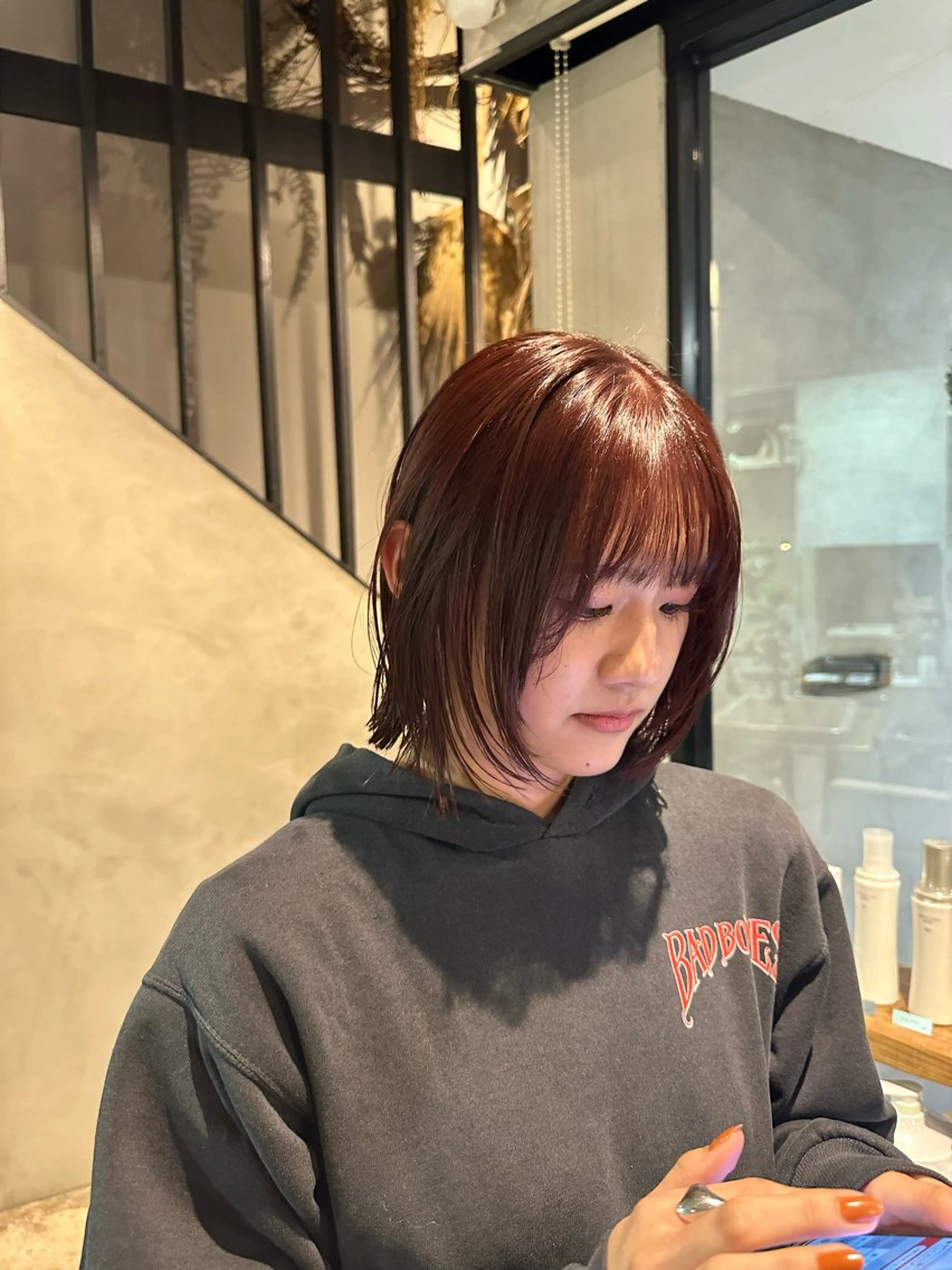 ミディアム カラー 顔まわりレイヤー レイヤーカット 栄/レイヤーカット /オリーブ/傑🦥のヘアスタイル