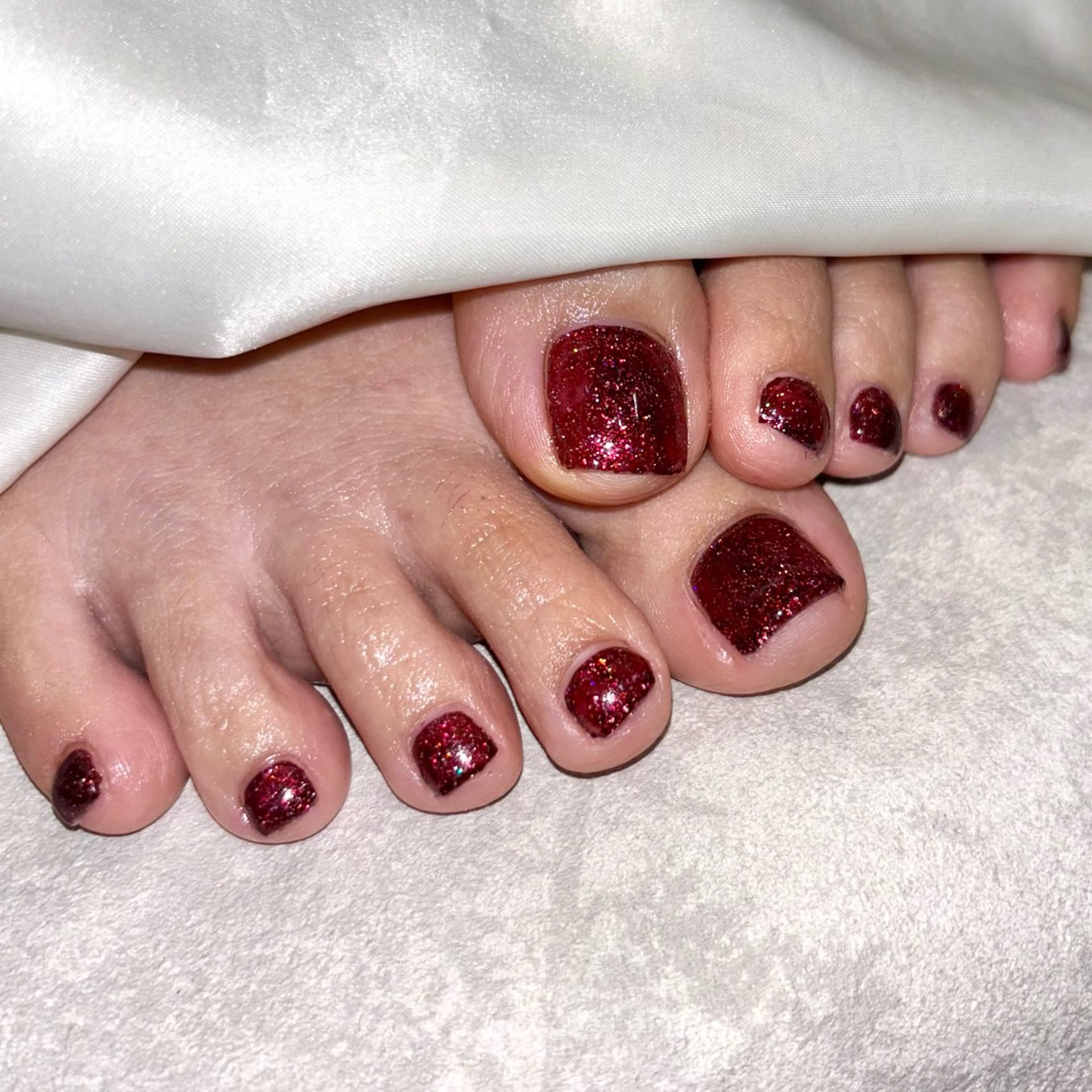 ネイル ラメ(グリッター) 赤色 Ray nail   WAKA️🫧のネイルデザイン