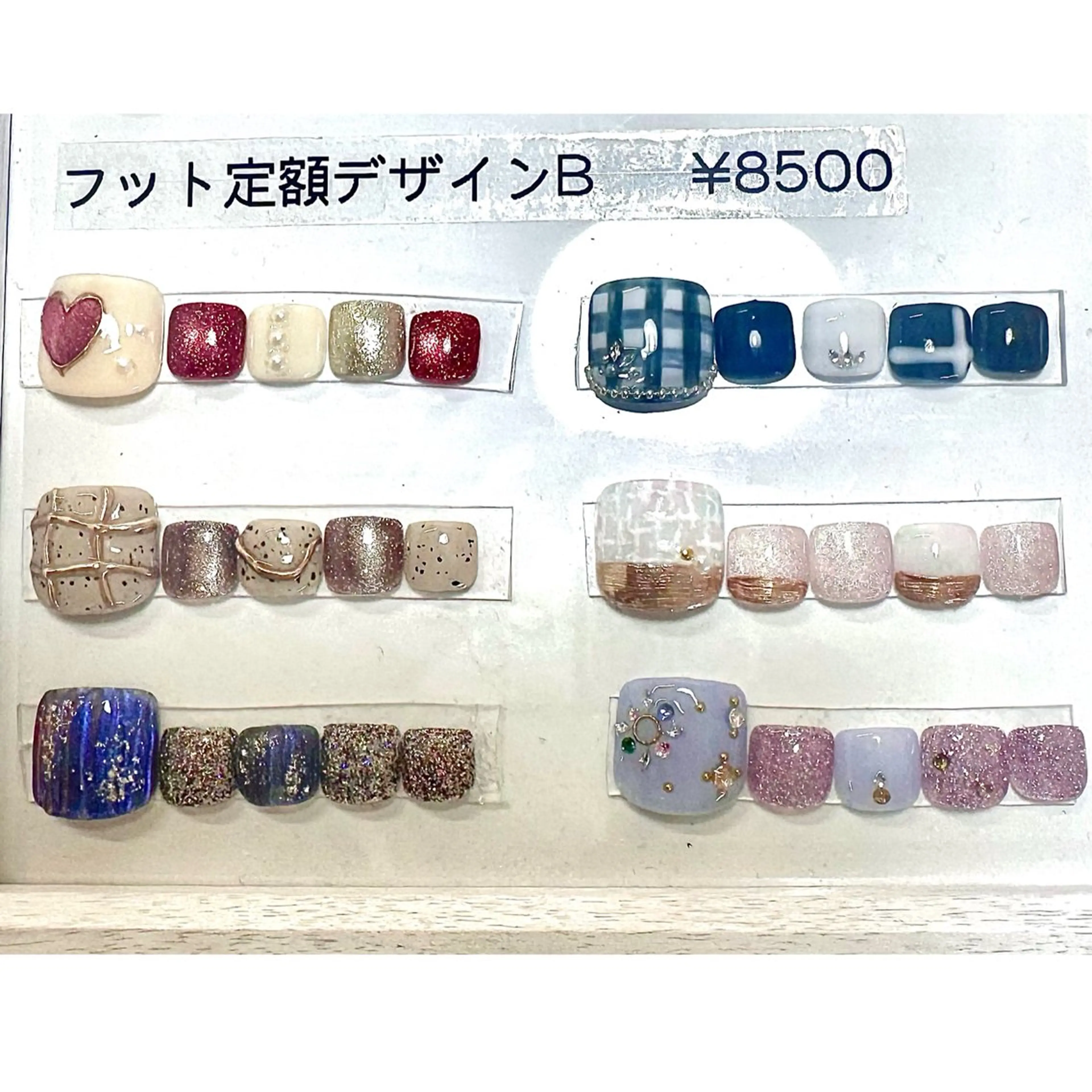 ネイル フットネイル 丸山 春花のネイルデザイン