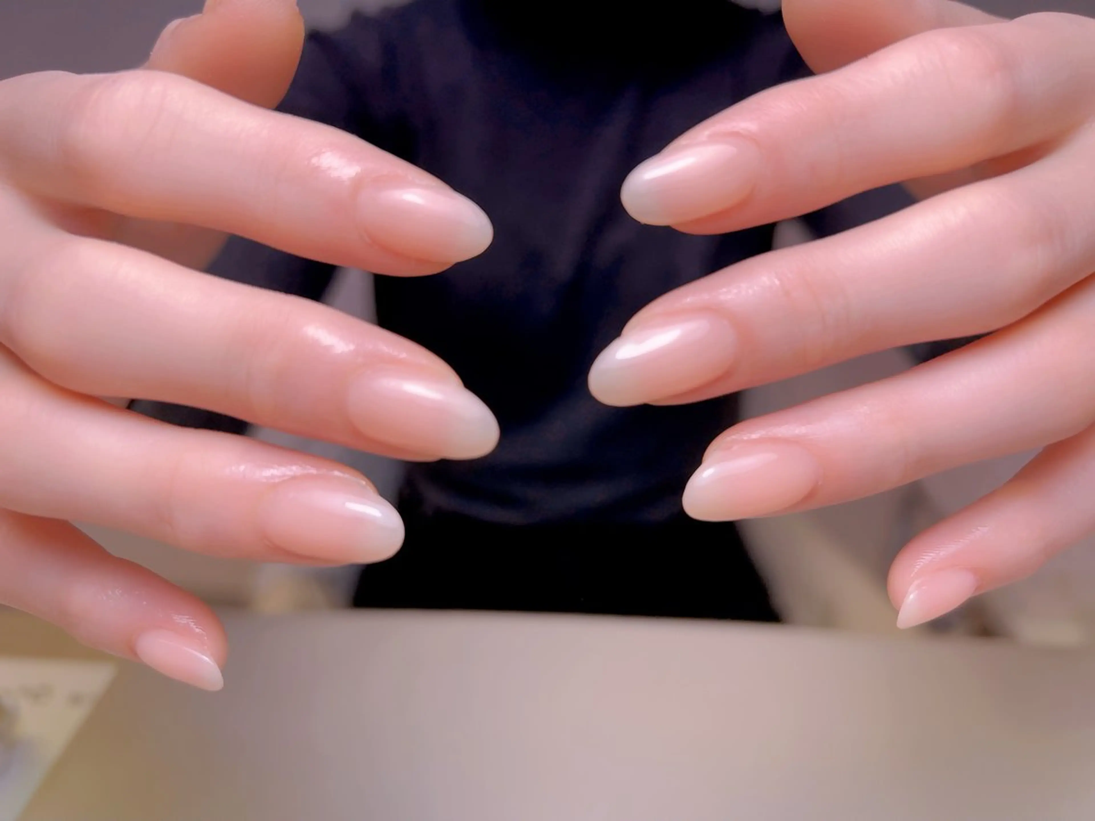 ネイル フレンチネイル ジェルネイル グラデーション 韓国ネイル マグネットネイル 【長さ出し】 IRIS NAILのネイルデザイン