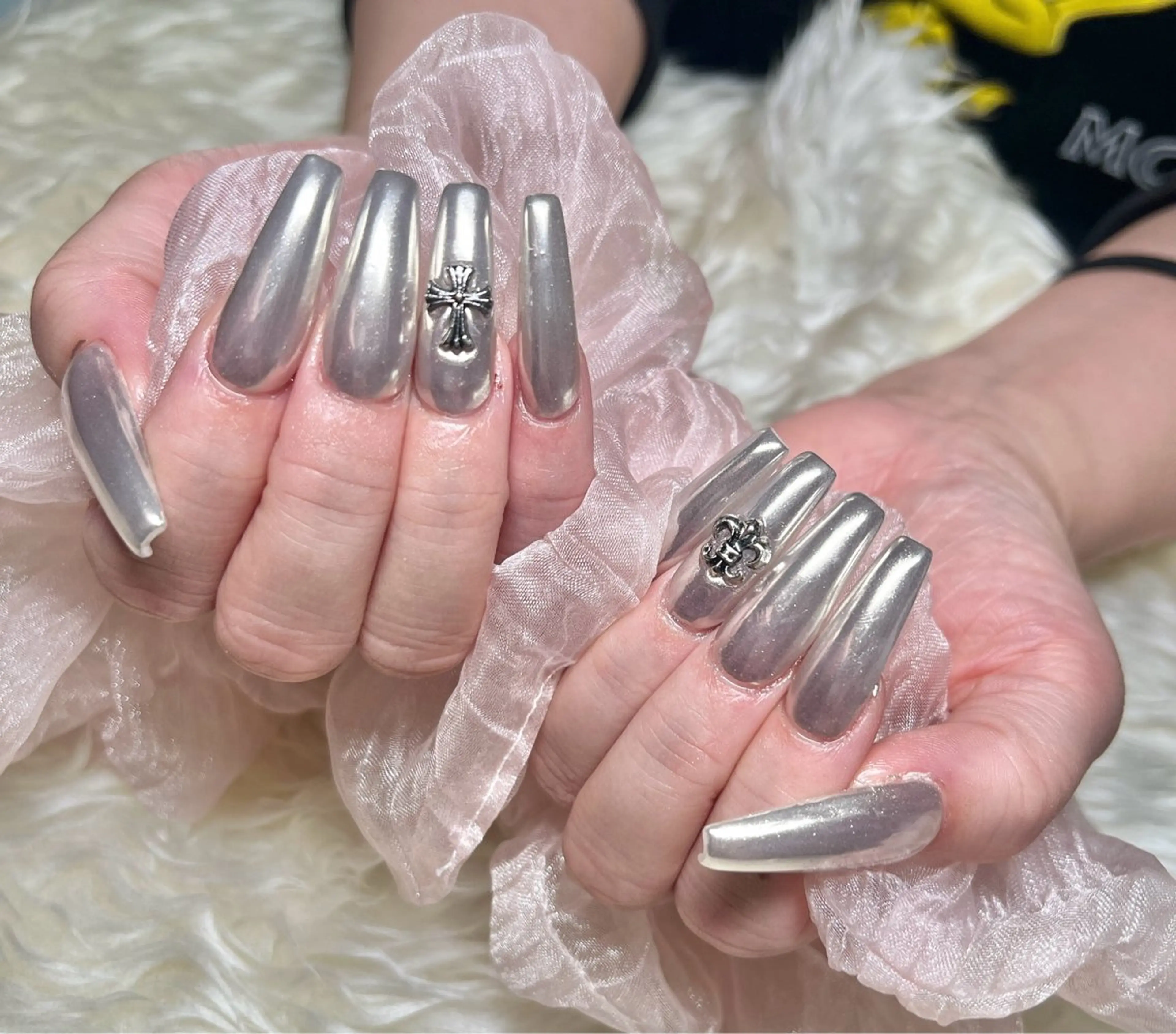 🦋ご新規様⭐️練習モデル【オフ込🌟スカルプ長さ出しワンカラーorグラデ】長さ出しオフ＋¥550の写真