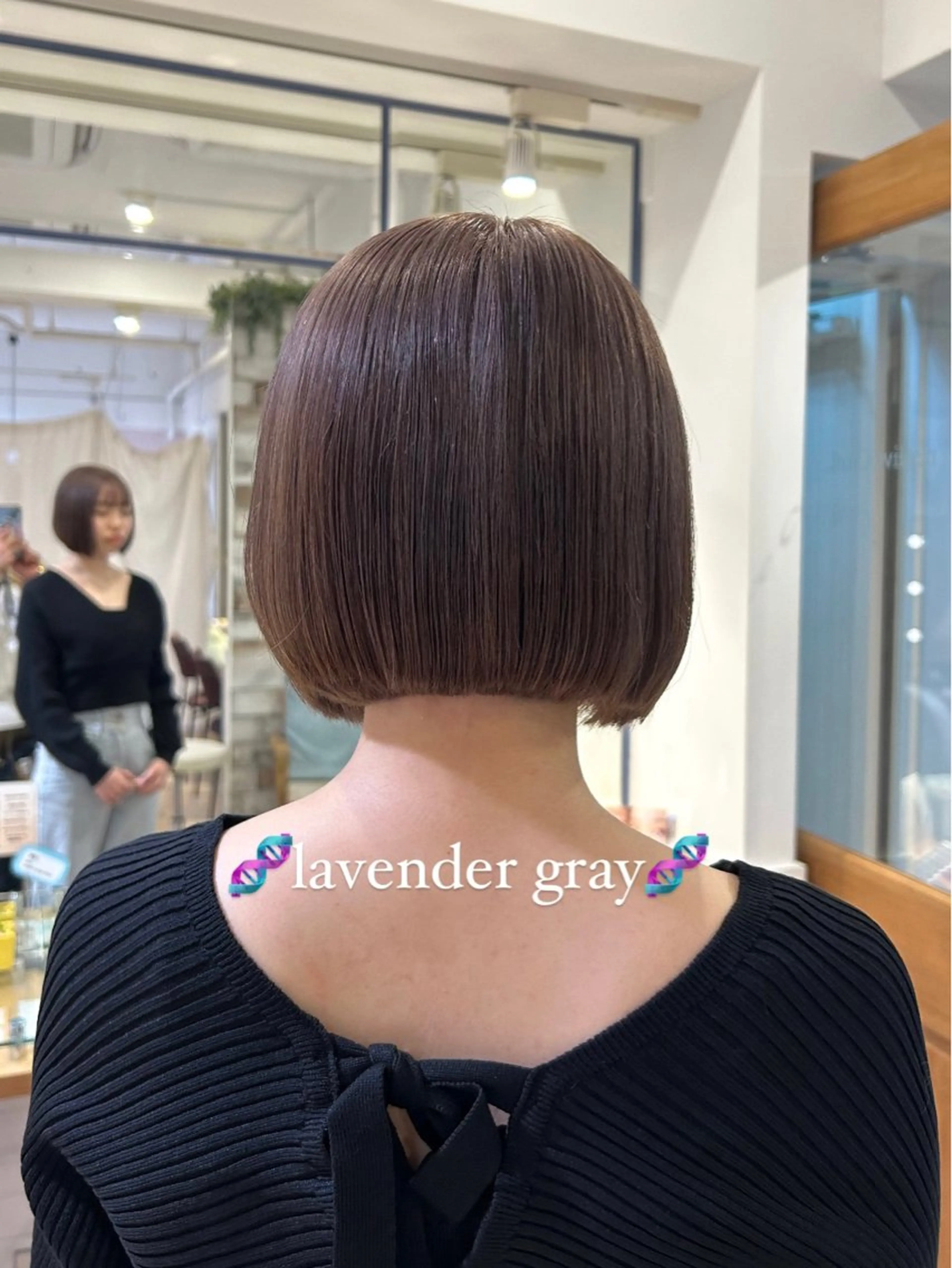 カラー moeka 表参道のヘアスタイル