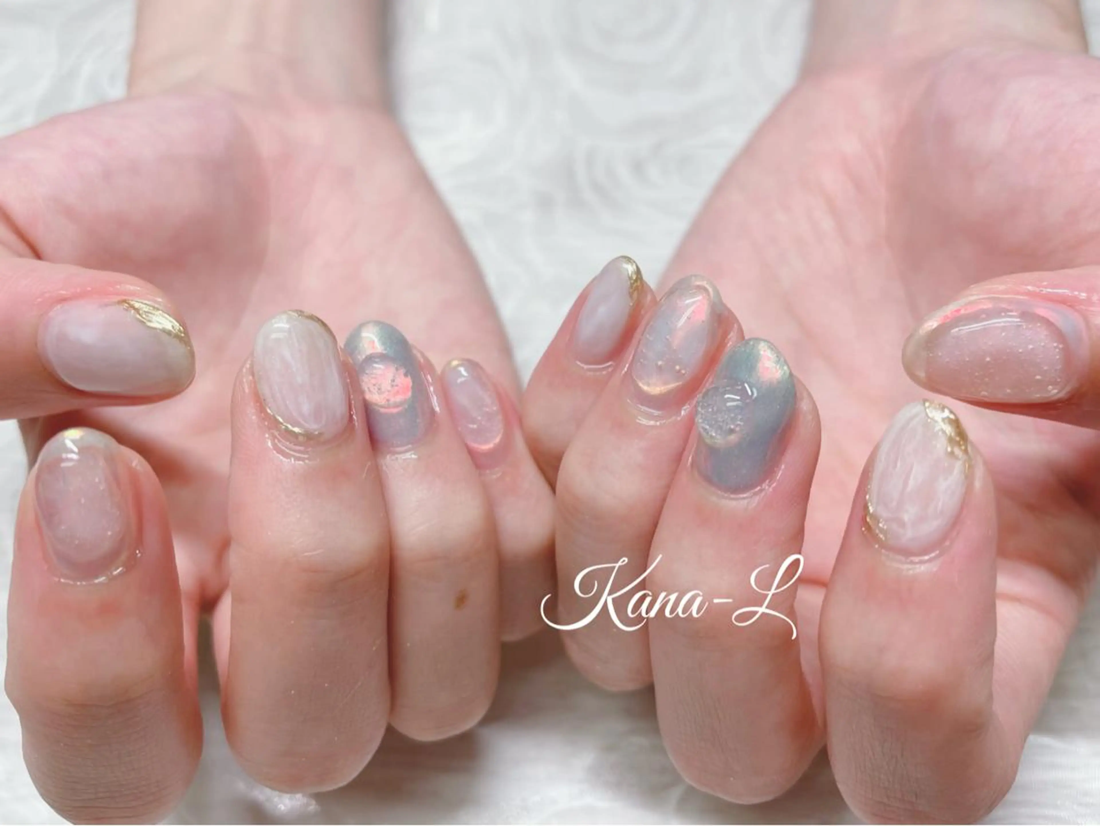カラー ネイル オーロラネイル ジェルネイル ニュアンスネイル パラジェル ぷっくりネイル 芦辺 香奈のネイルデザイン