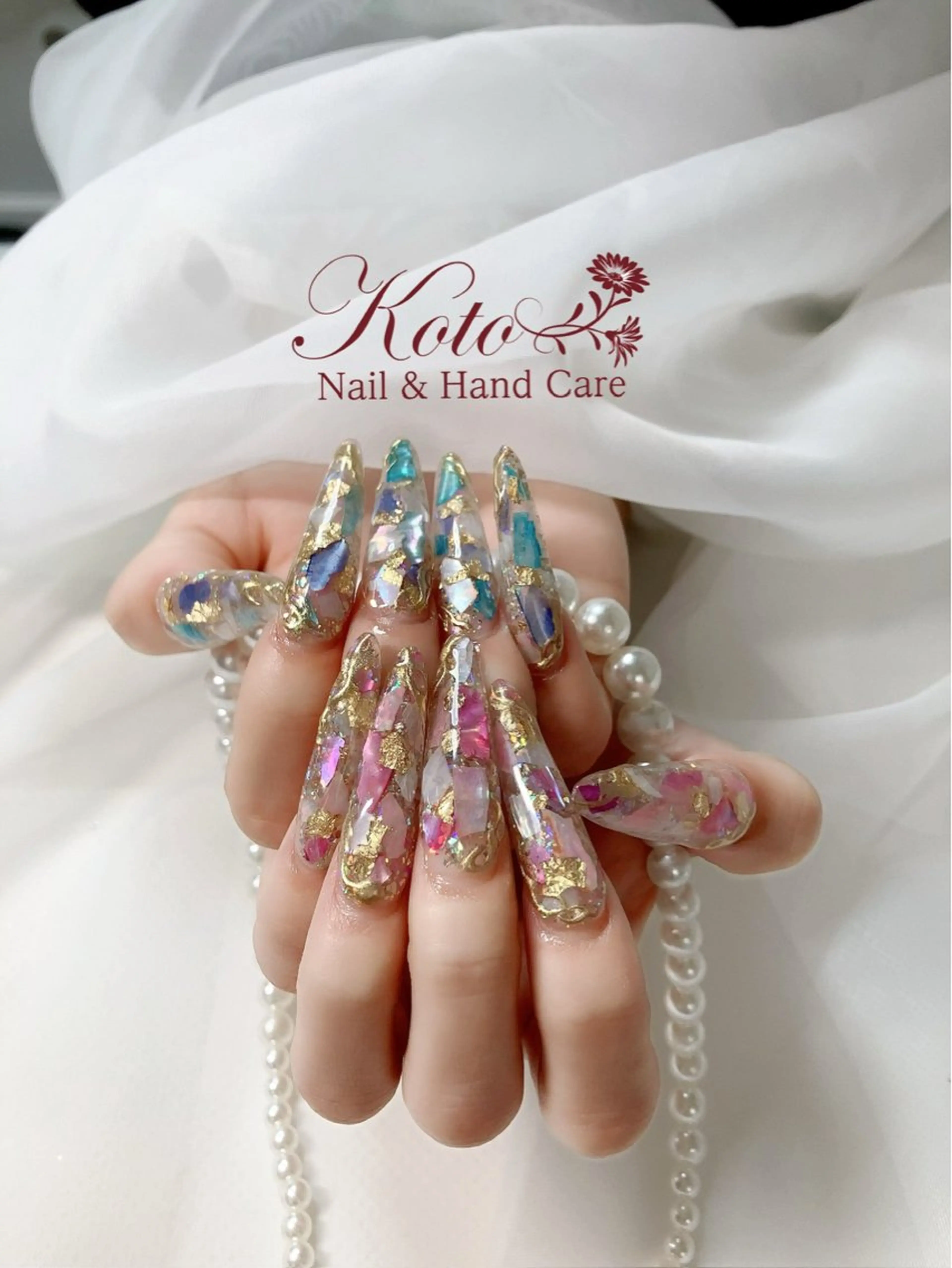 ネイル 長さ出し ジェルネイル 持ち込み ニュアンスネイル 赤色 Risa ネイルサロンKOTOのネイルデザイン