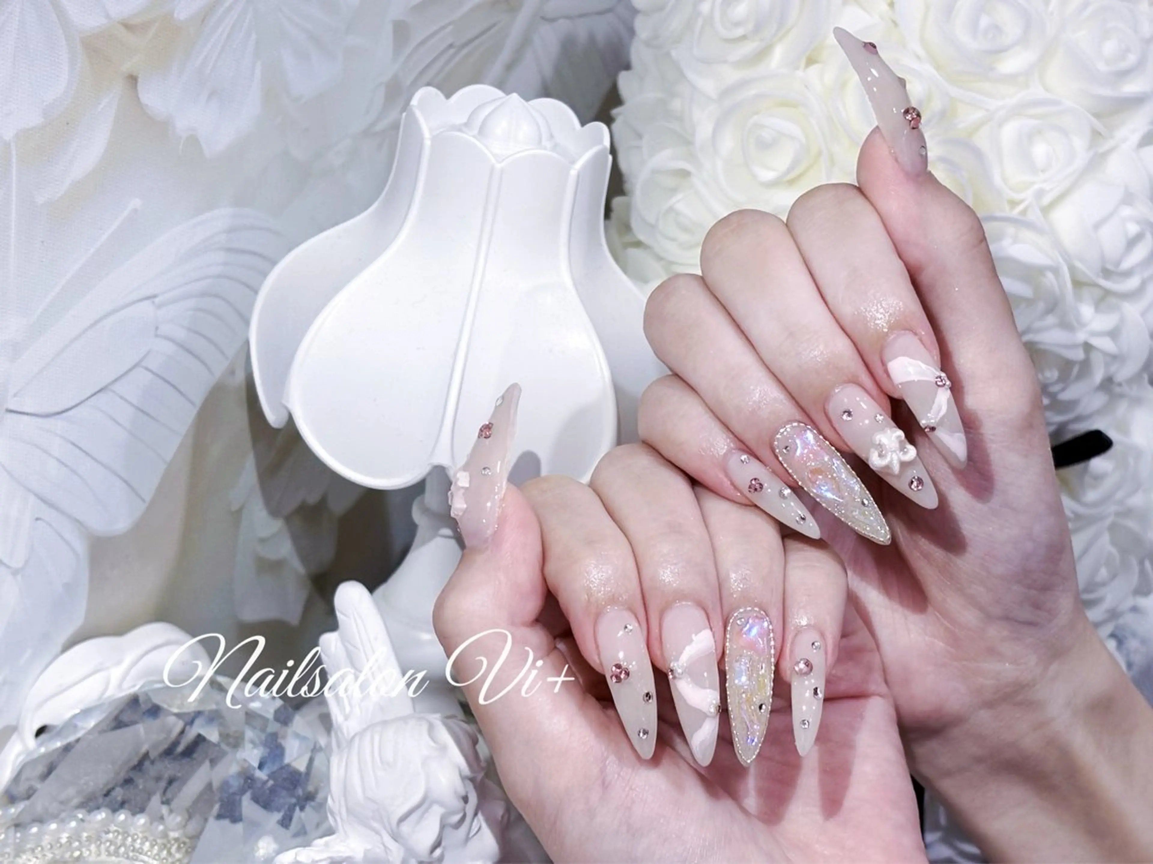 ネイル ハンドネイル Nailsalon Vi+ももか🩷のネイルデザイン