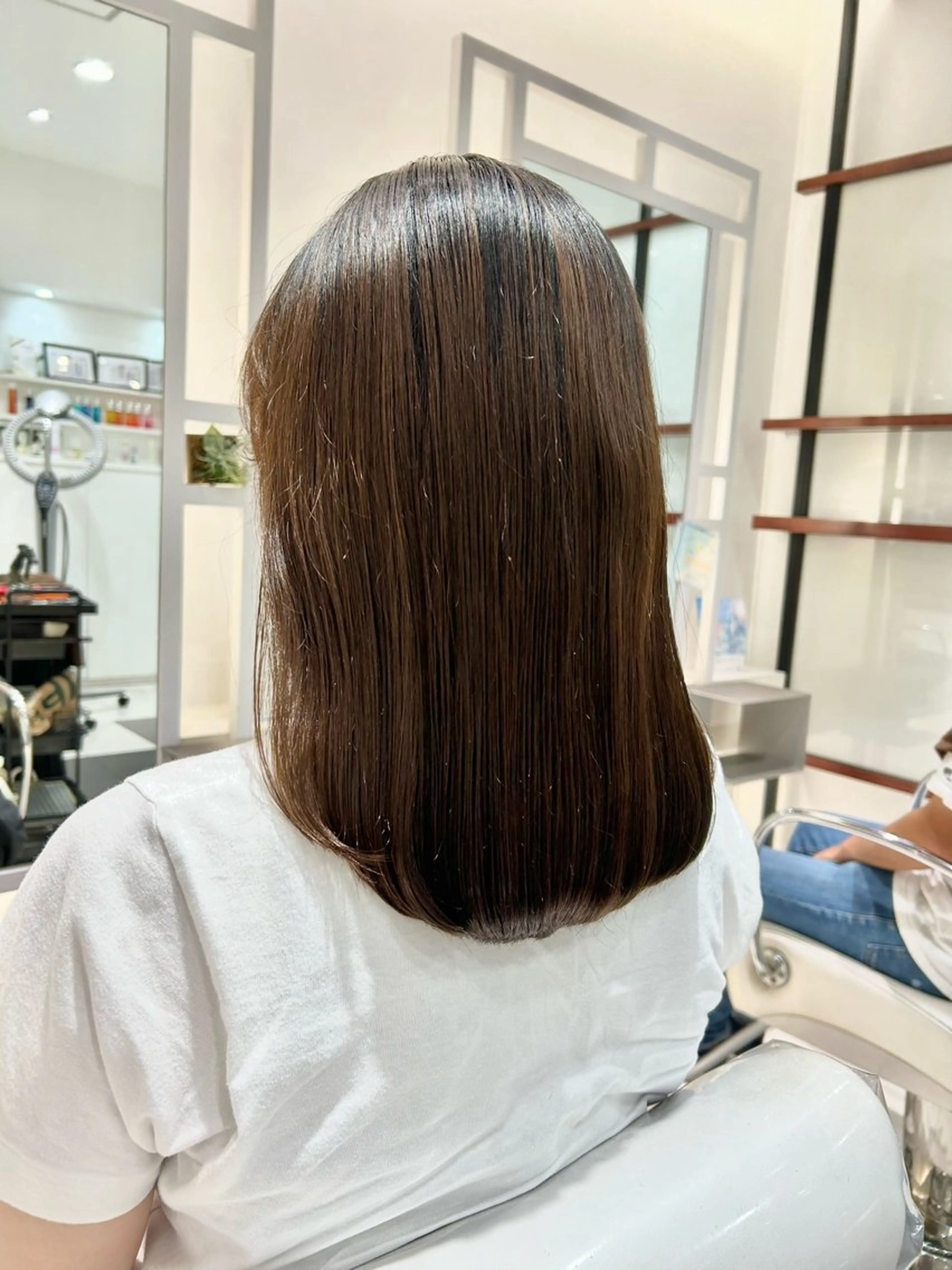 セミロング オオタ ユイナ🌈のヘアスタイル