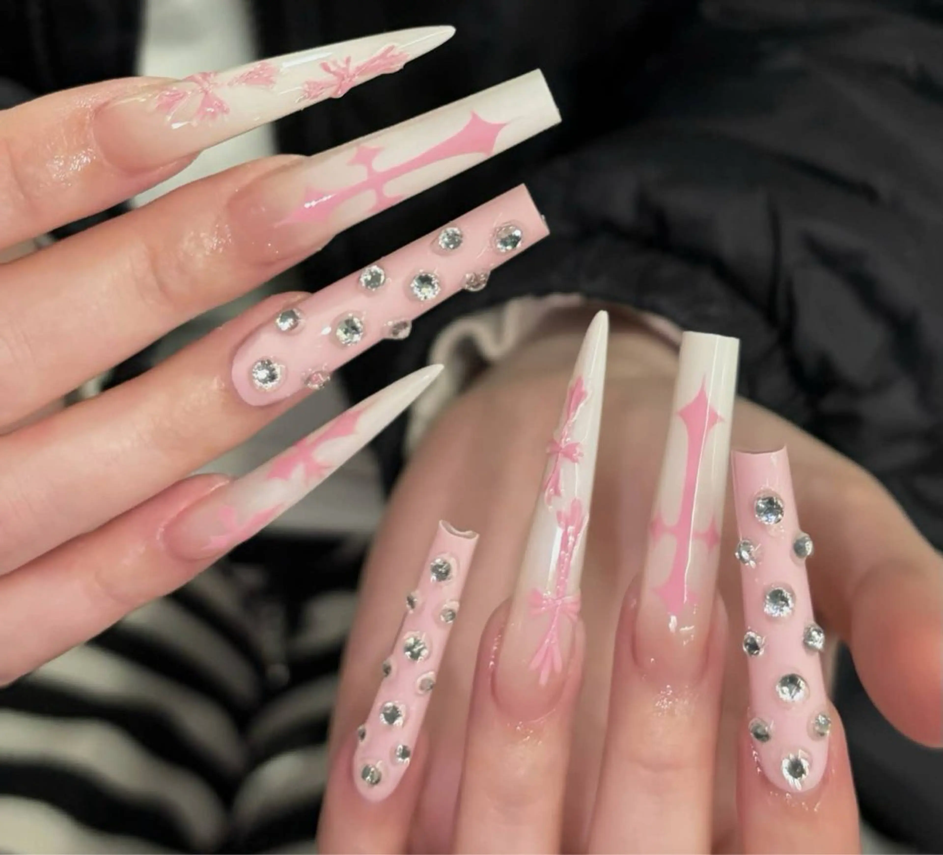 ネイル 小島 阿佑美のネイルデザイン