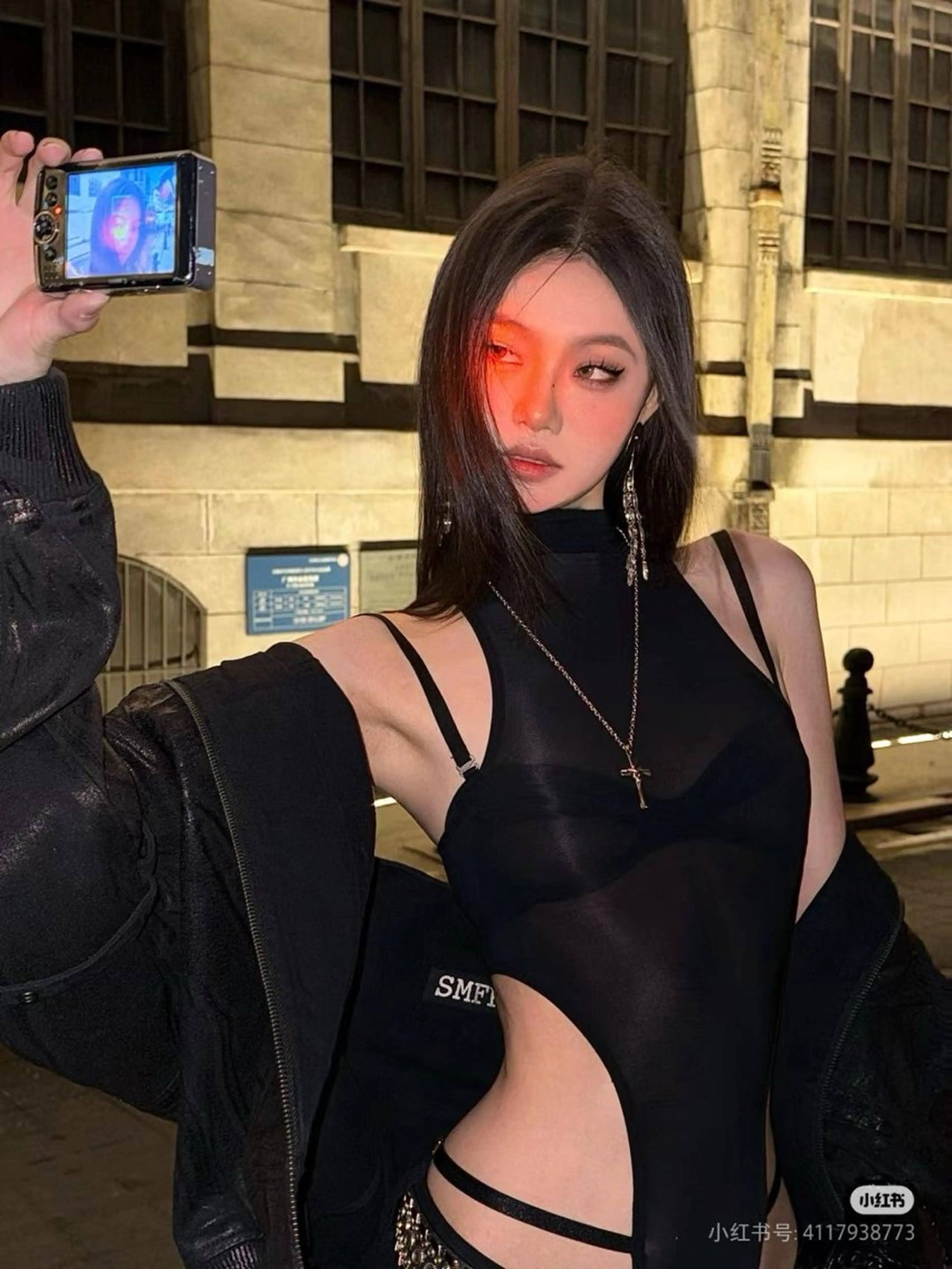 ロング カラー 黒髪 ブルーカラー ケアカラー ラベンダーカラー 小顔カット カット ヘアカラー トリートメント 原宿／ワンホンヘア SAAYA🖤のヘアスタイル