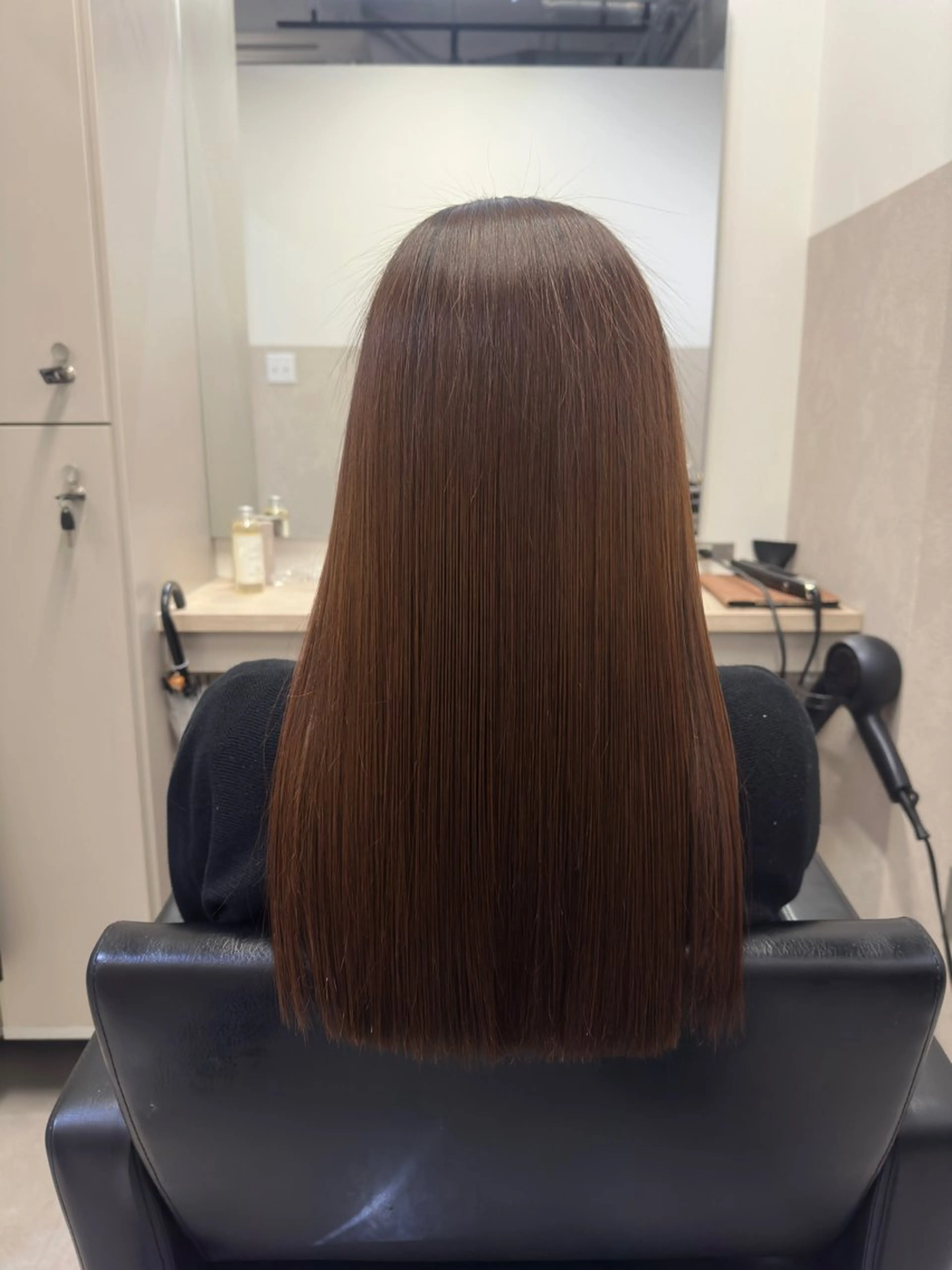 ロング カット ヘアカラー 縮毛矯正 トリートメント JYO 髪質改善専門家のヘアスタイル