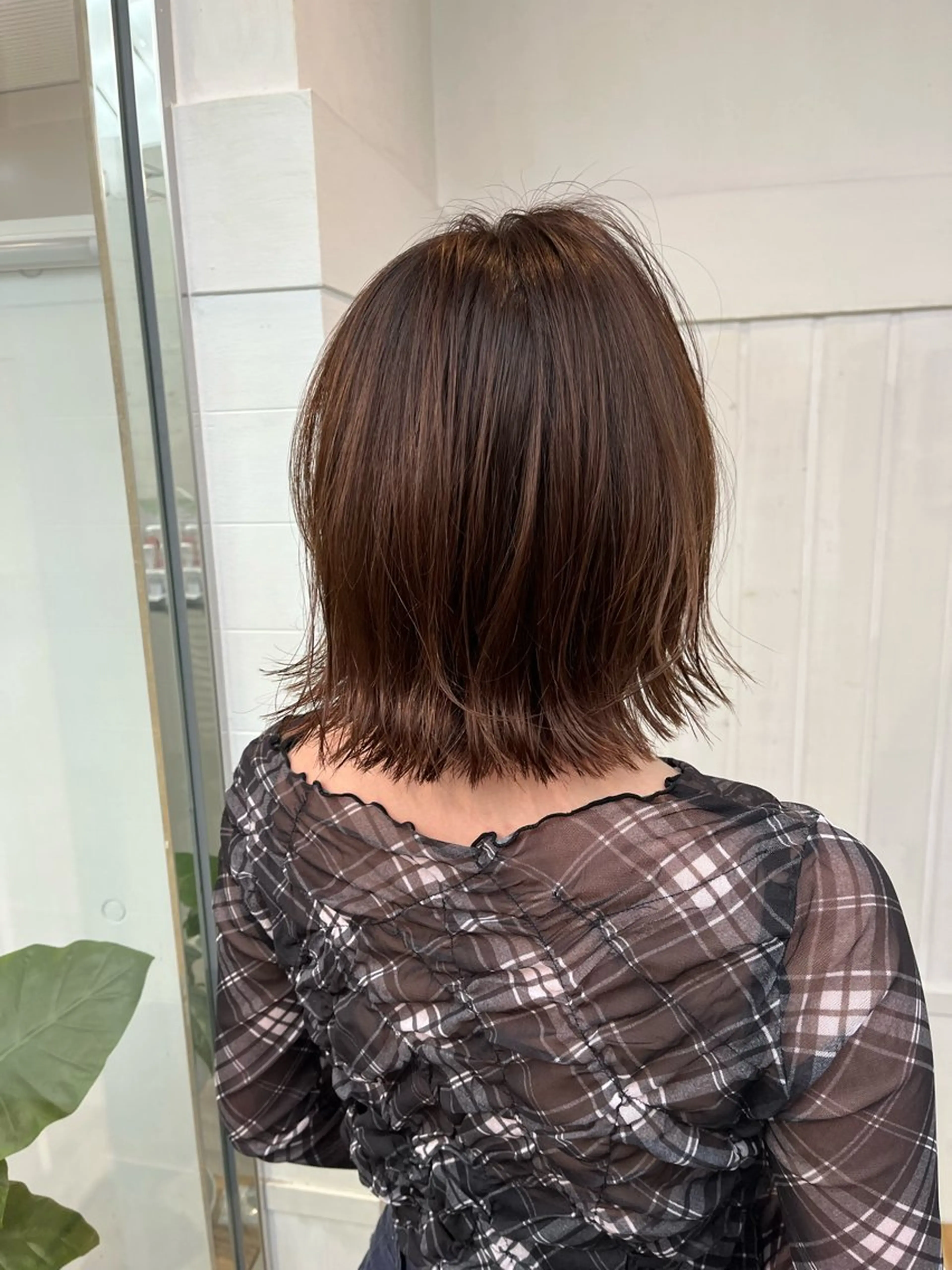 ショート カラー パーマ ヘアアレンジ 透明感カラー ショートヘア カット トリートメント ヘッドスパ ヘアセット 二ヶ月綺麗が続く デザイン/星野六三四のヘアスタイル
