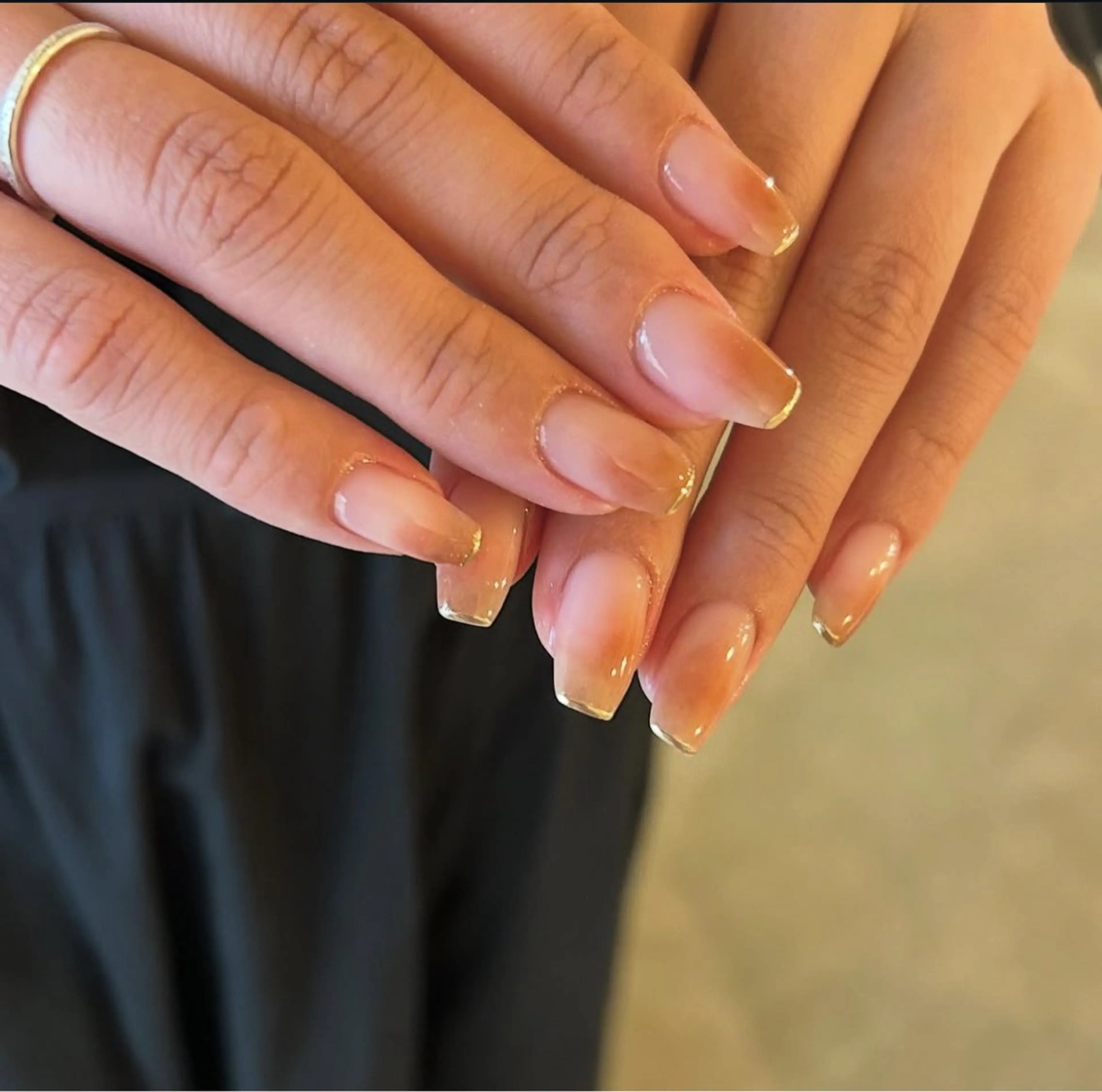 ネイル ミラーネイル RE NAのネイルデザイン