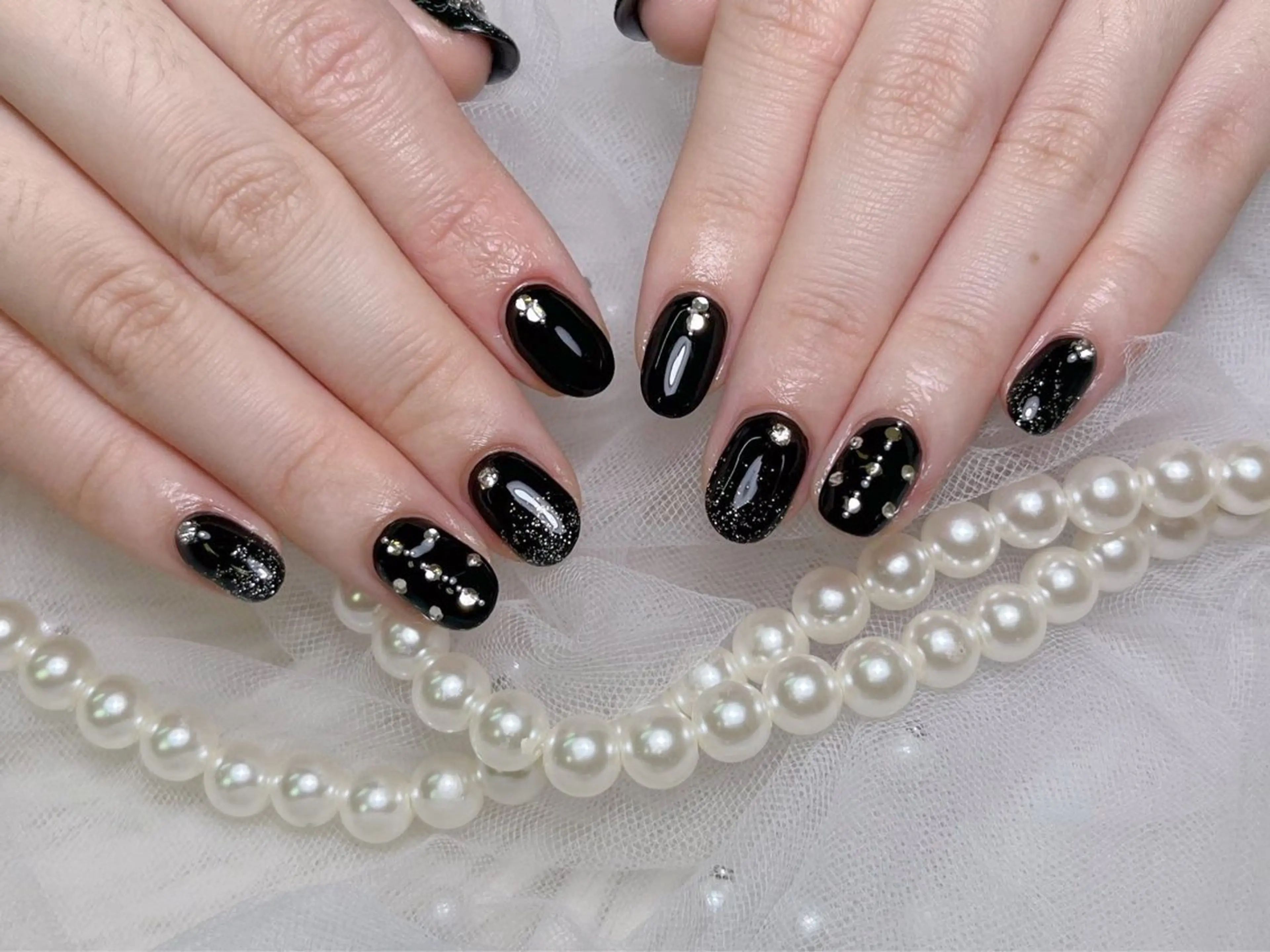 ネイル チークネイル フレンチネイル ジェルネイル 韓国ネイル マグネットネイル ハンドネイル lucky nail 歌舞伎町のネイルデザイン