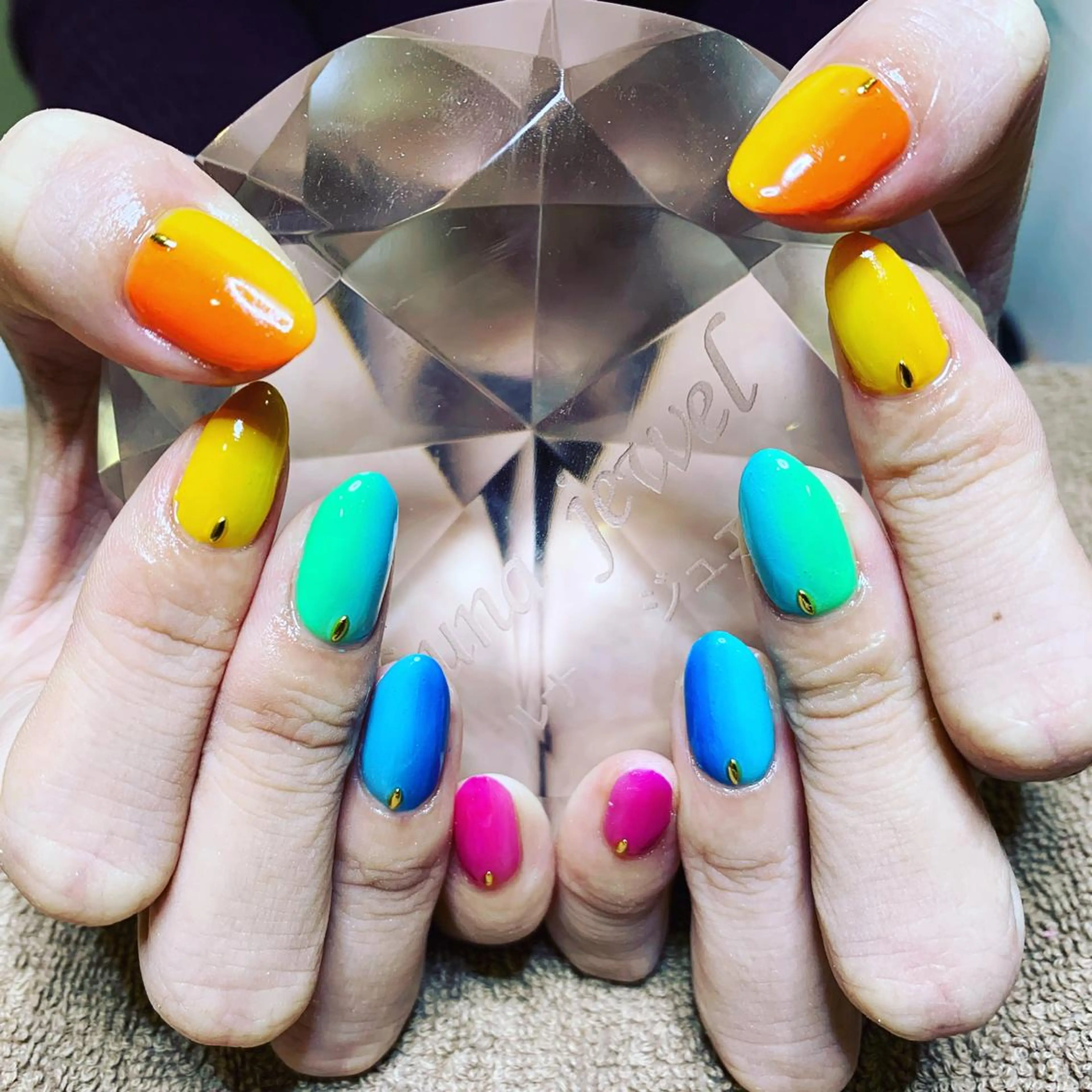 ネイル ハンドネイル フットネイル Adite nailのネイルデザイン