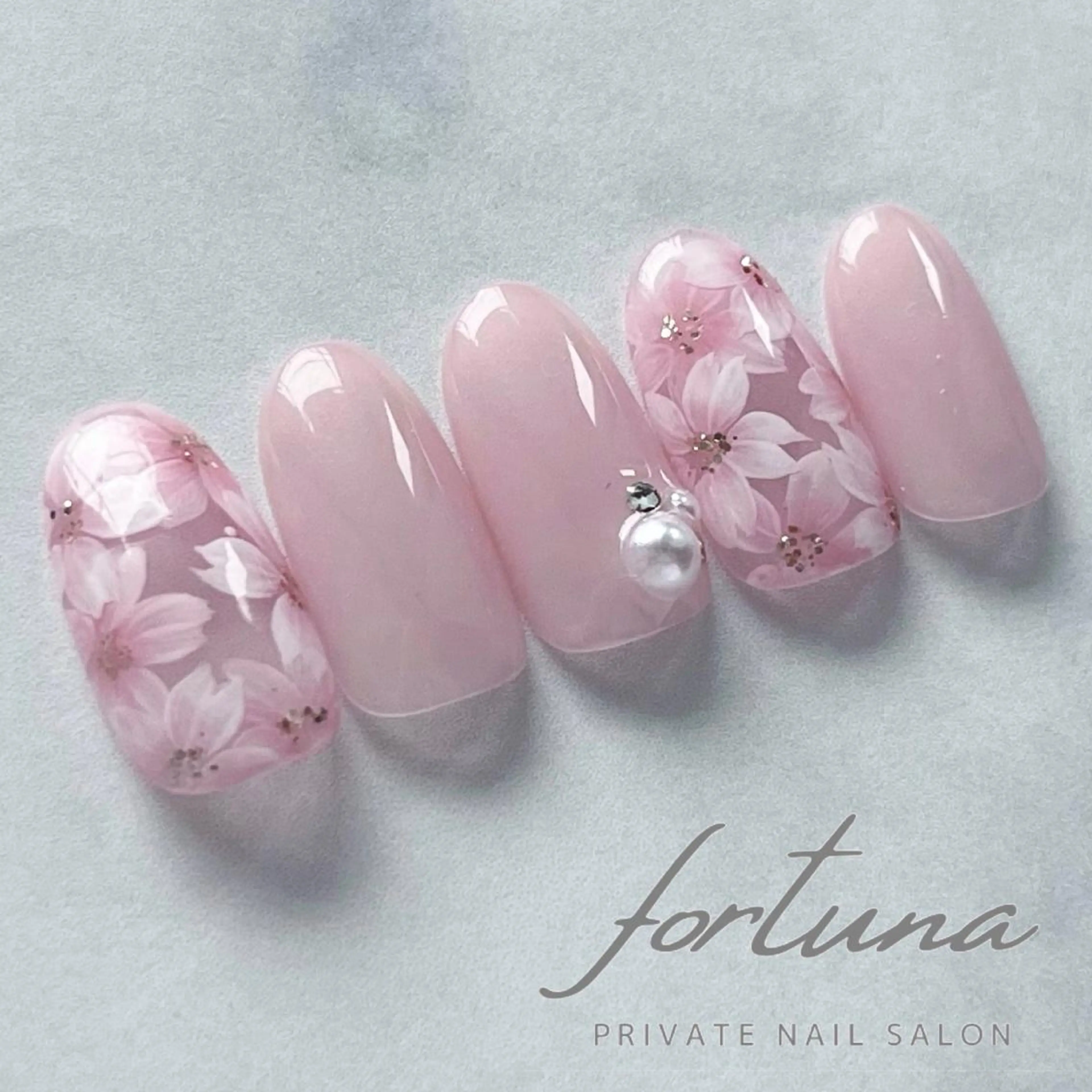 ネイル ブルー 桜ネイル フラワーネイル シンプルネイル 春ネイル ハンドネイル fortuna 武藤裕美のネイルデザイン