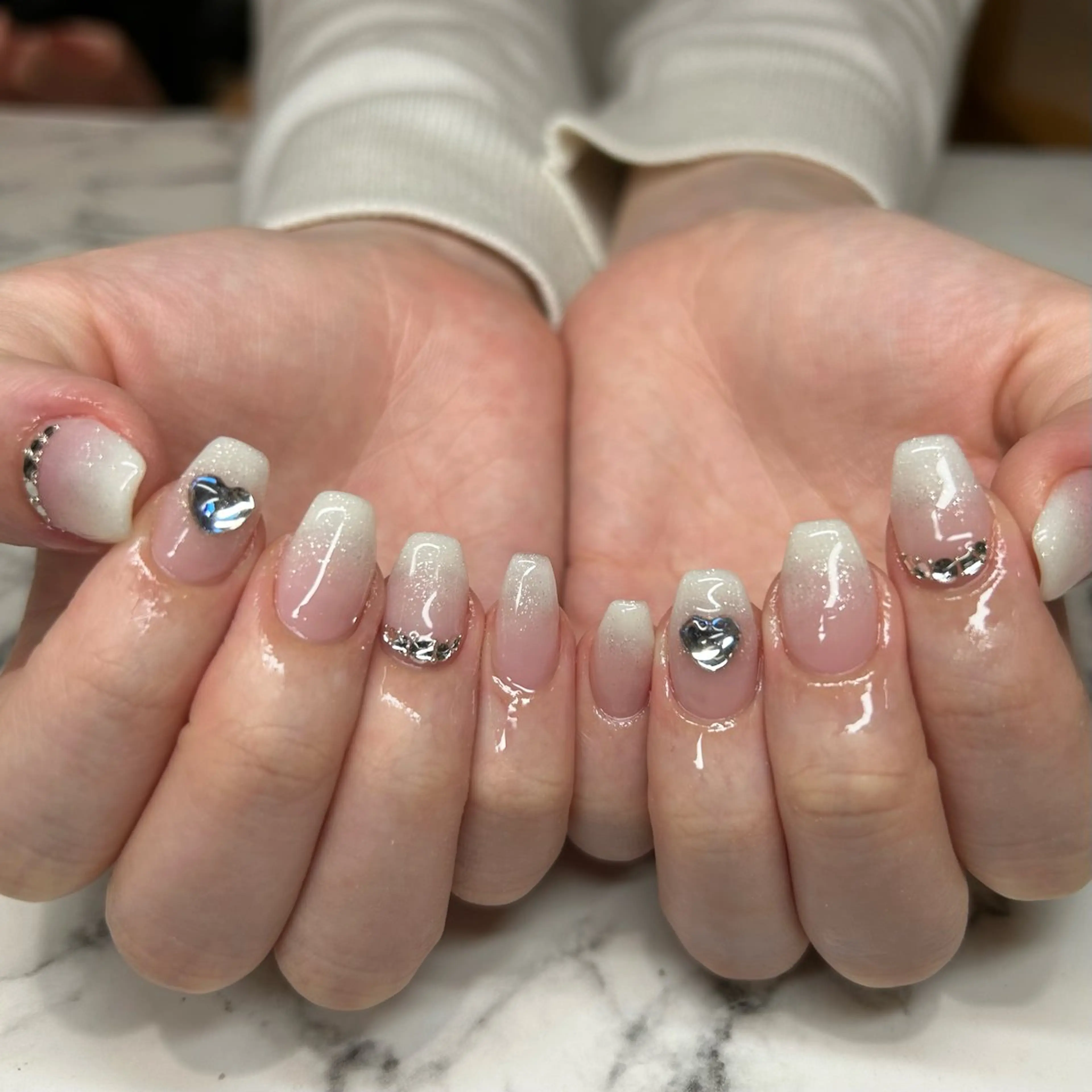 ネイル arc ヨコカワのネイルデザイン