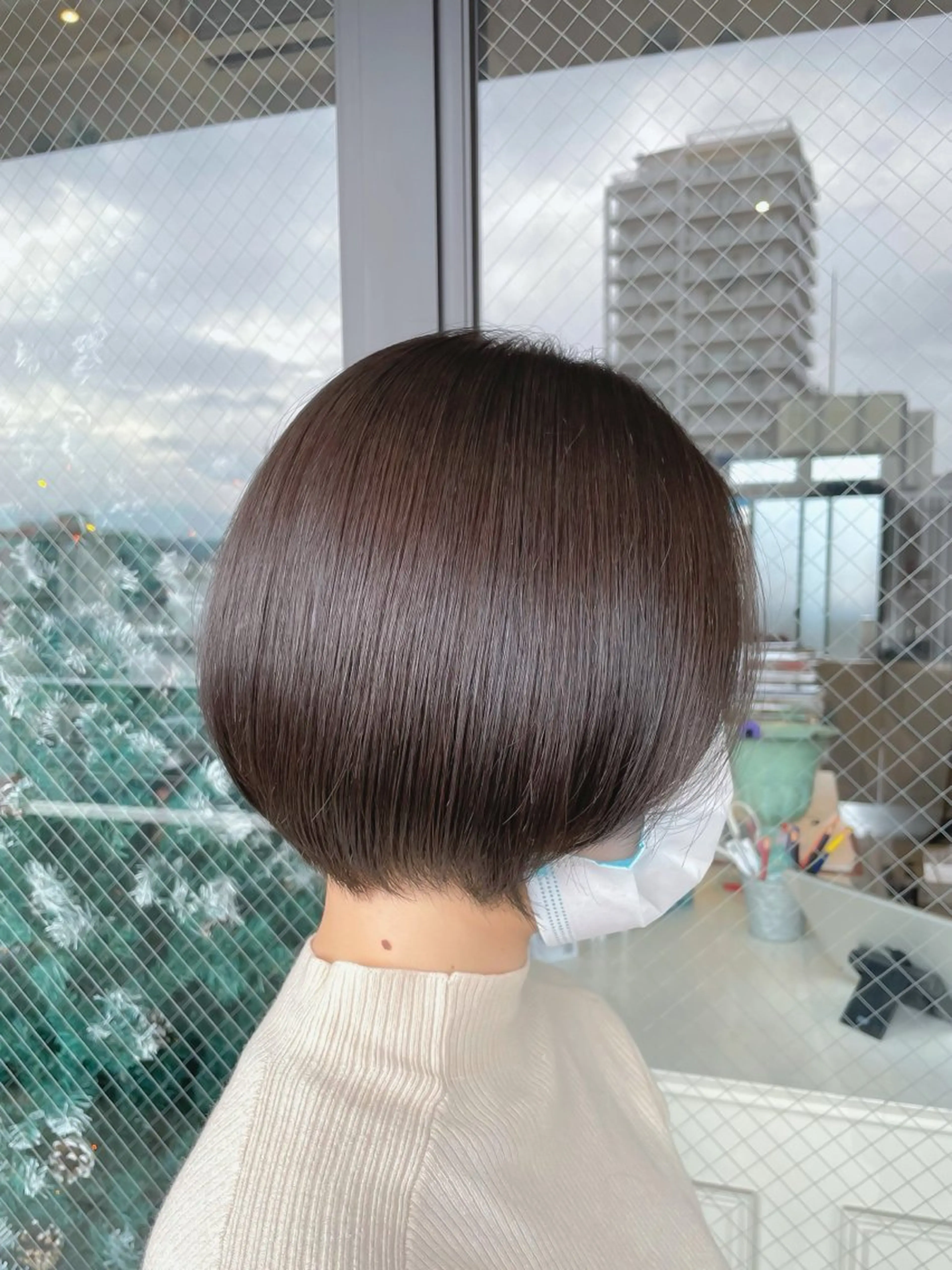 ショート カラー カット ヘアカラー トリートメント 西村 れいのヘアスタイル