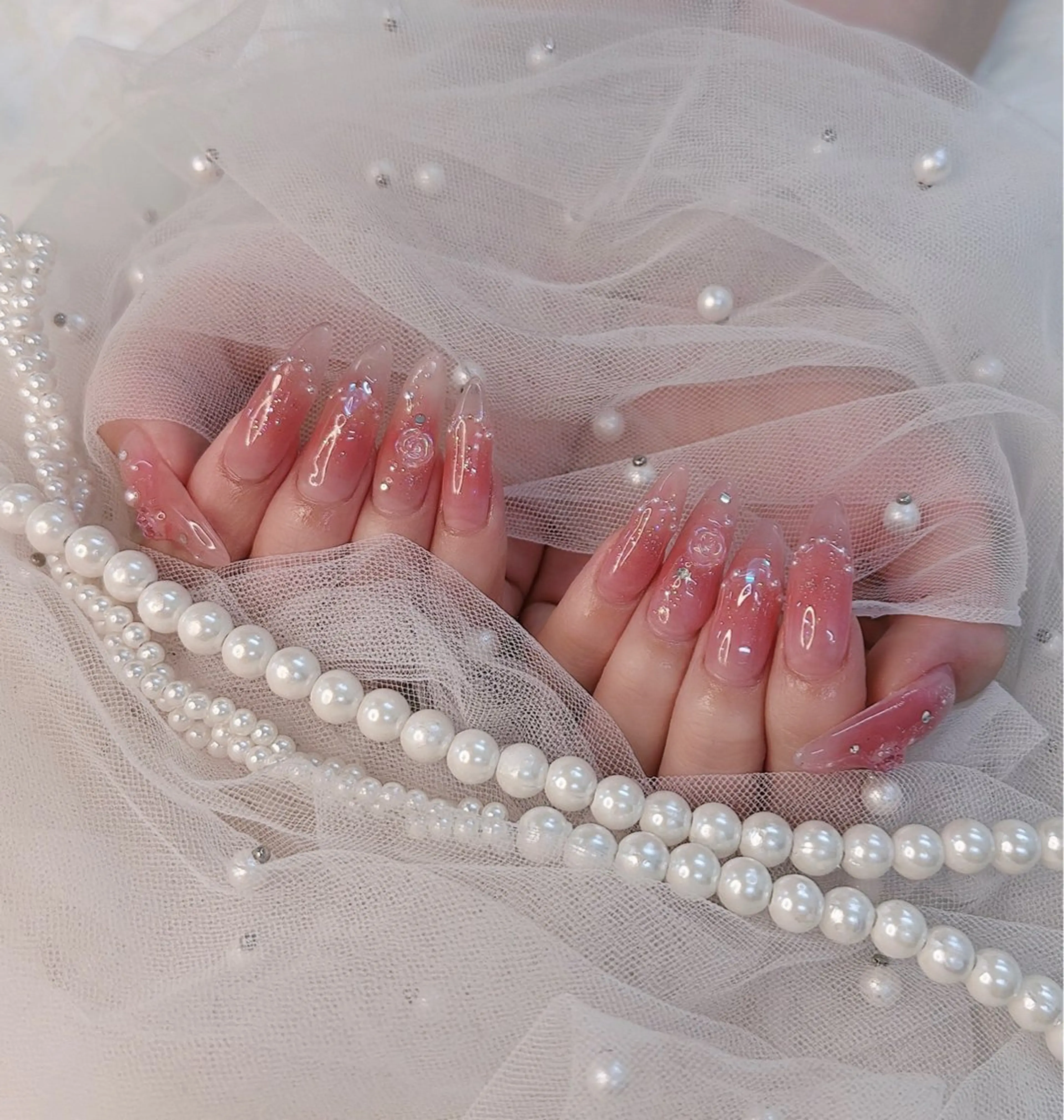 ネイル チークネイル ワンホンネイル Minéa nailのネイルデザイン