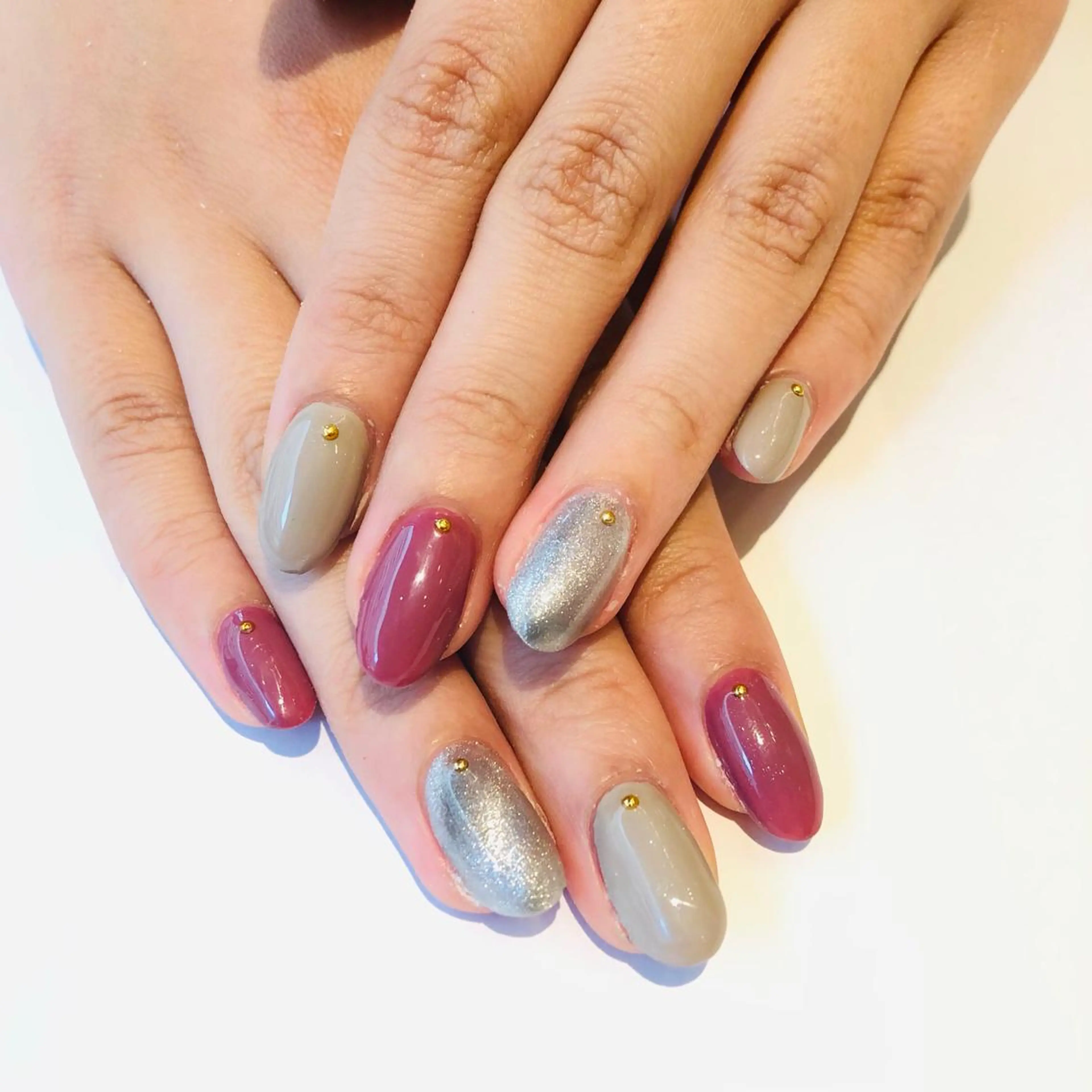 ネイル マグネットネイル ハンドネイル 大阪福島 韓国まつげ Sayaka🤍🐩のマツエク・マツパデザイン