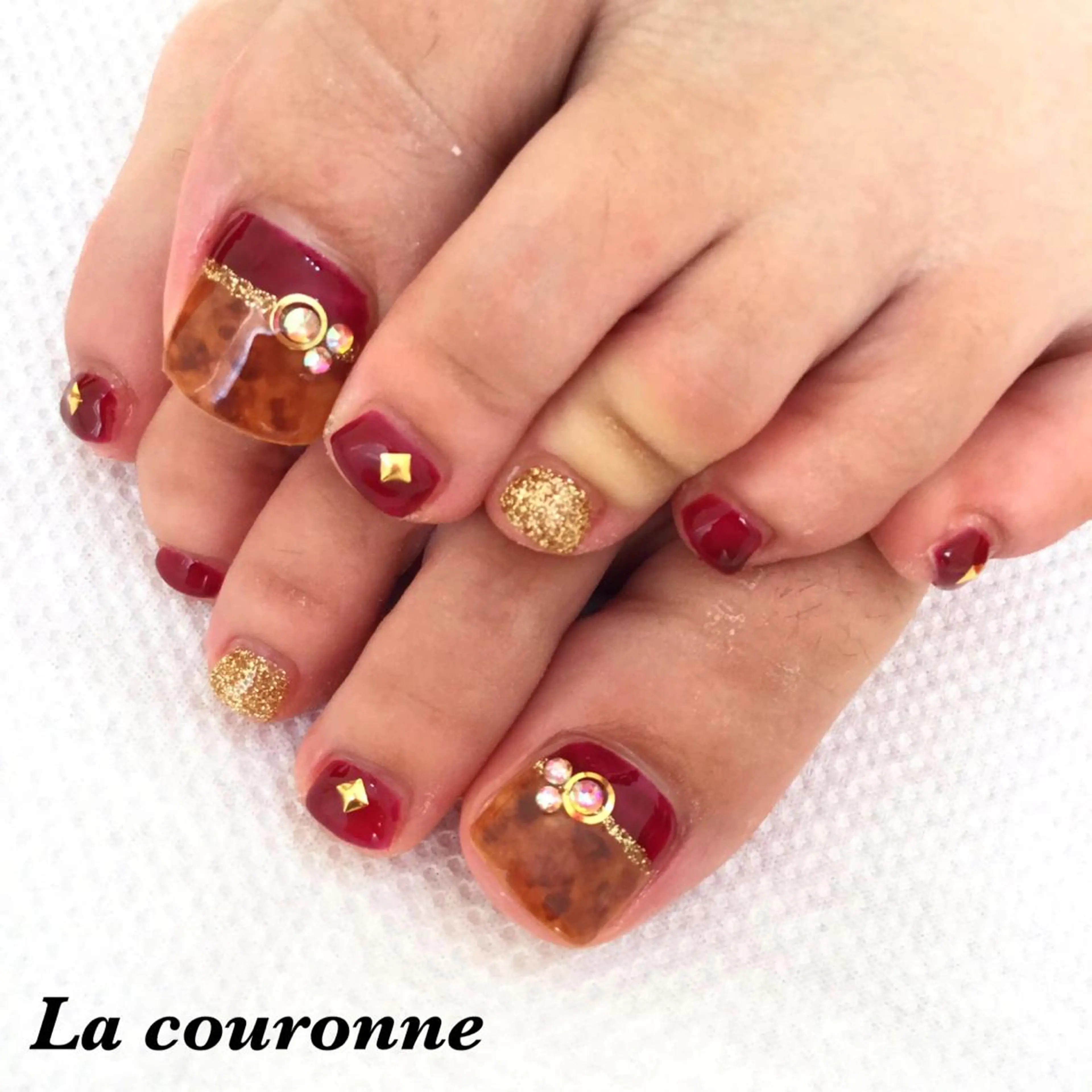 ネイル フットネイル Lacouronne NATSUMIのネイルデザイン