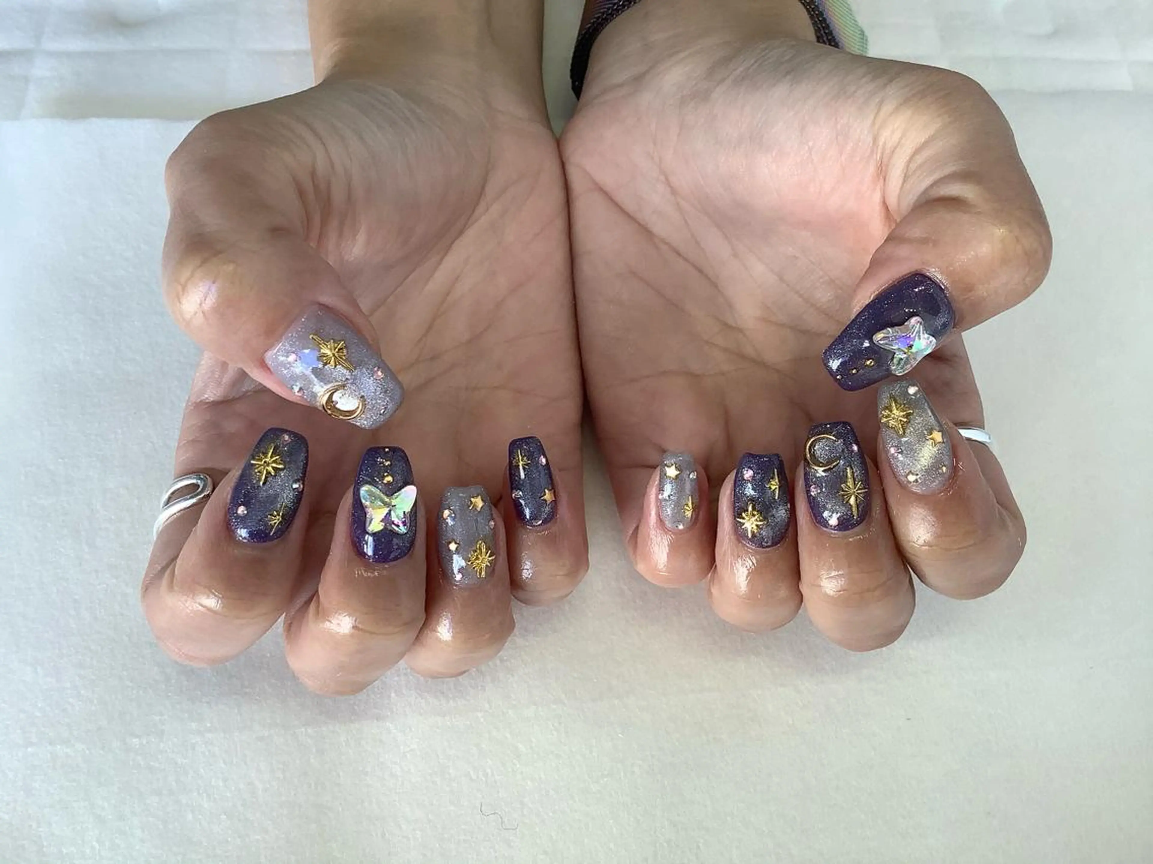 ネイル ハンドネイル 💎🐰 saki. m 🐰💎のネイルデザイン