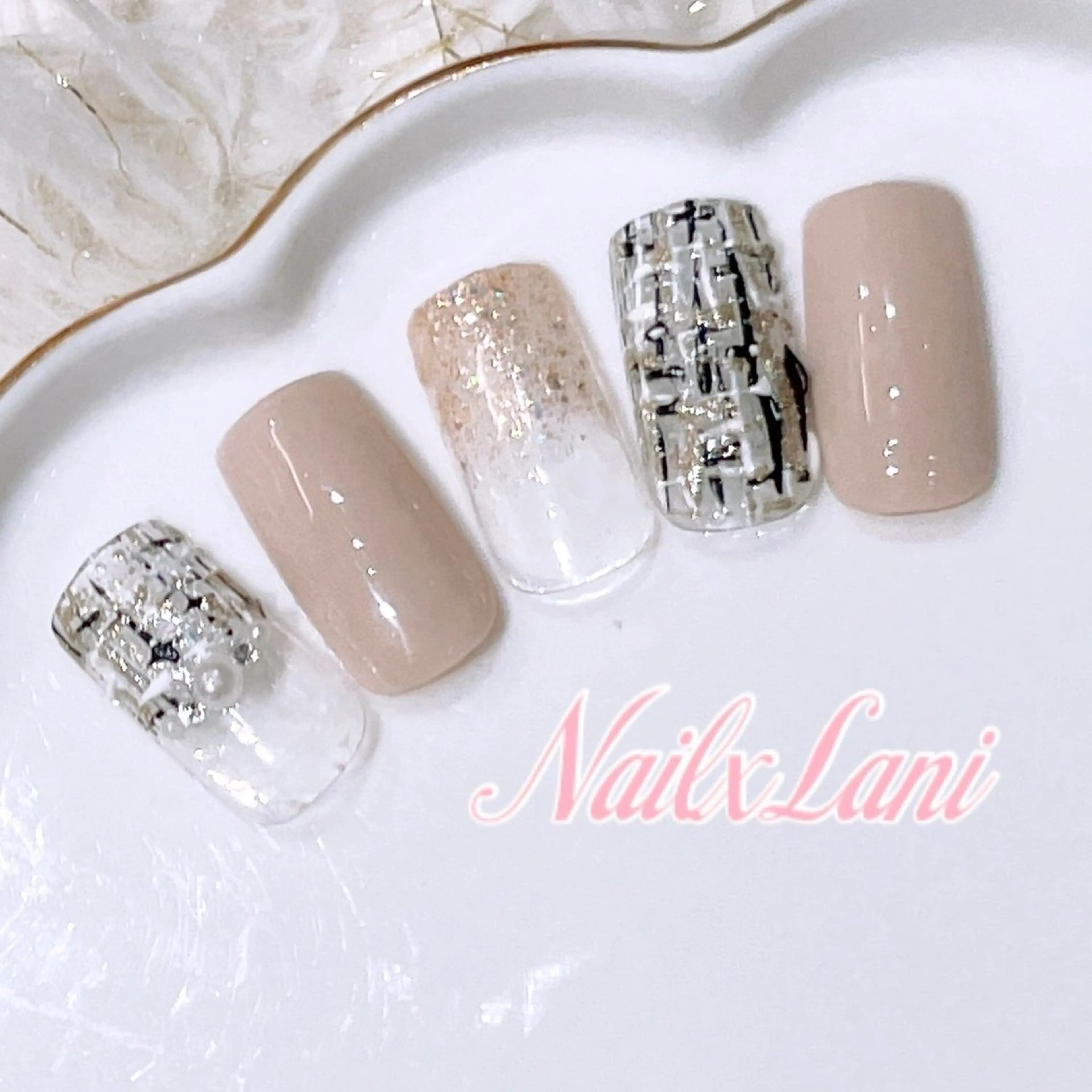 ネイル 練馬駅近ネイルラニ 不細工爪90分で美爪のネイルデザイン