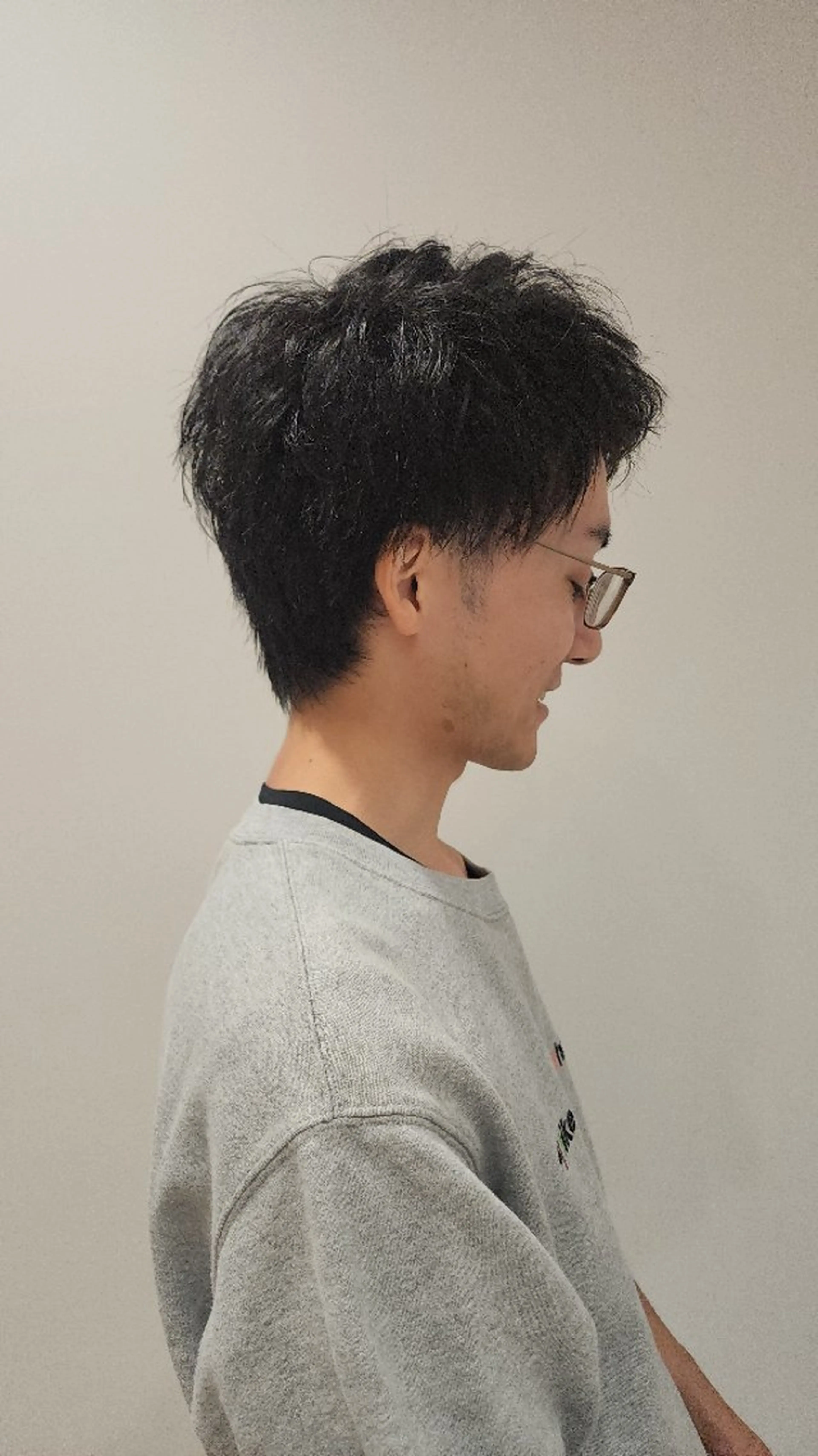 ショート メンズ 刈り上げ カット Unille ユニル所属・亀井 香澄のヘアスタイル