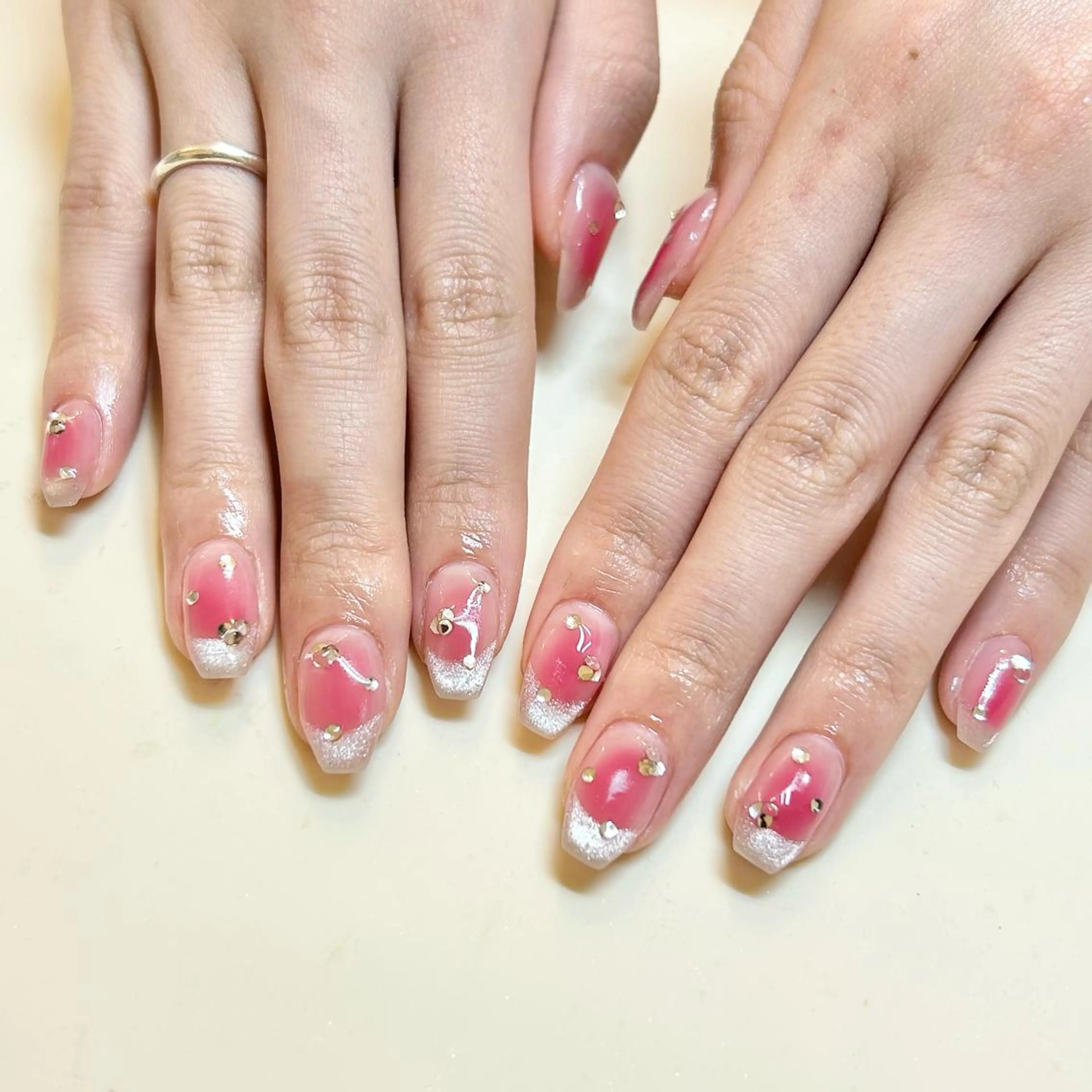 ネイル ハンドネイル 藤原 みゆのネイルデザイン