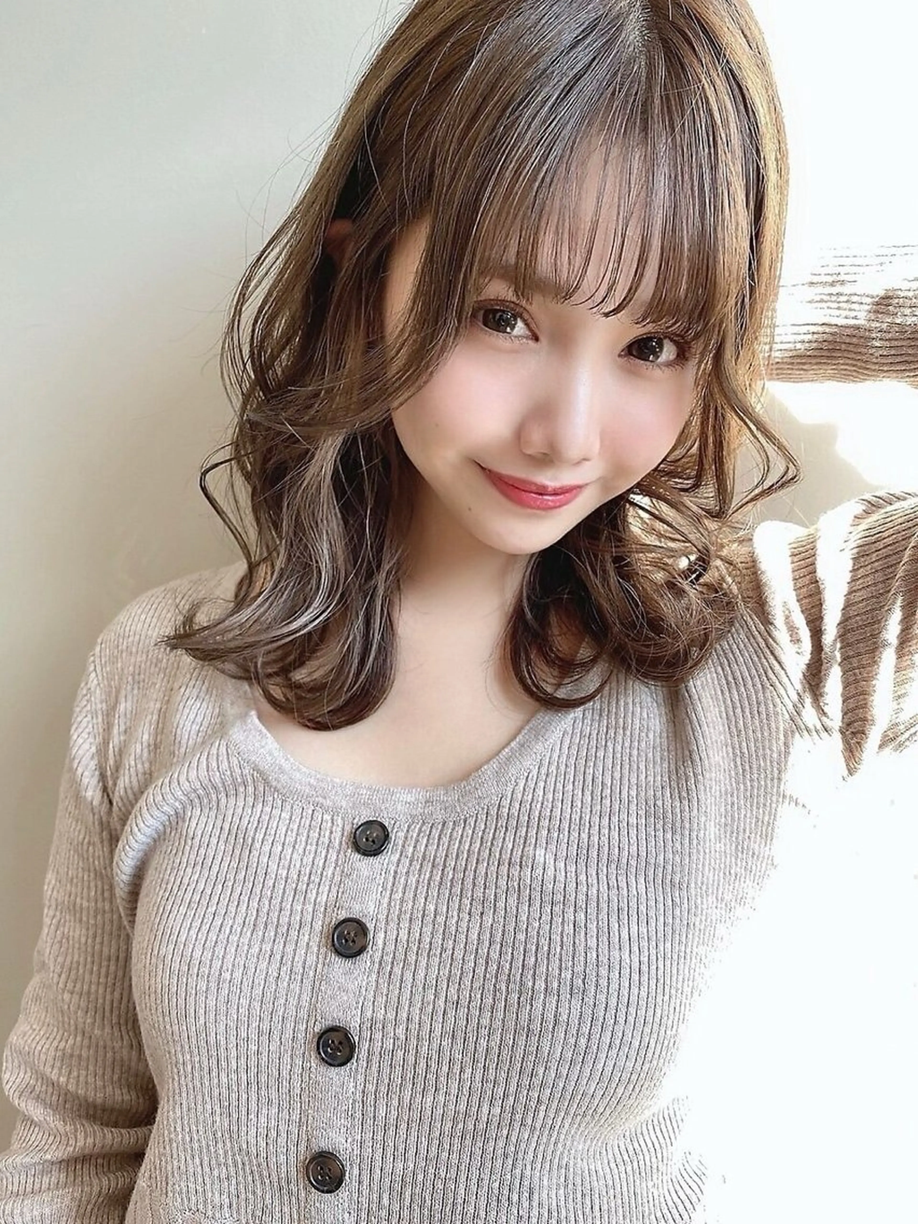 カラー 宮良 かなでのヘアスタイル