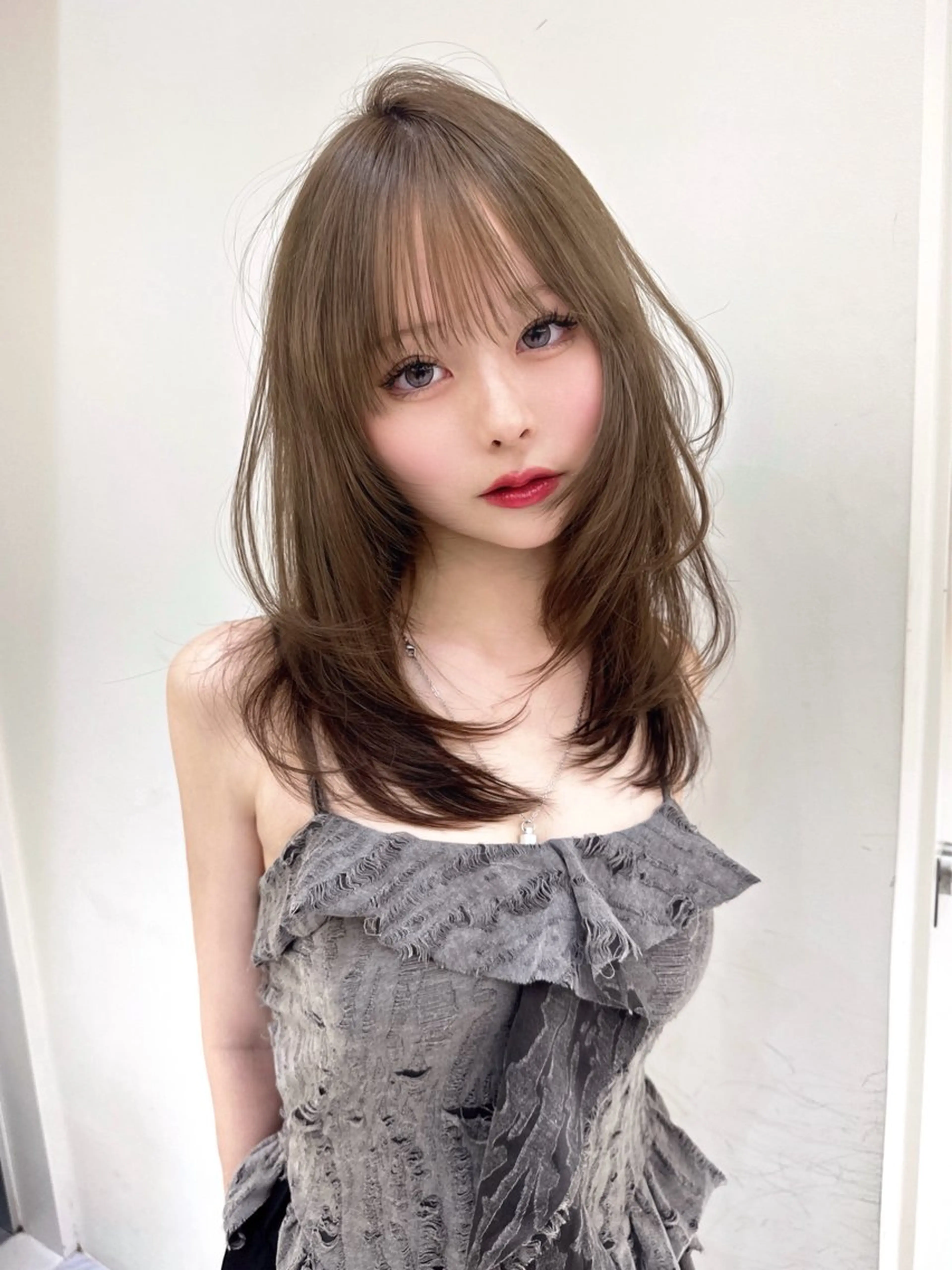 ミディアム カラー カット ヘアカラー トリートメント 荻野 峻輔/レイヤー /韓国ヘア/艶カラーのヘアスタイル