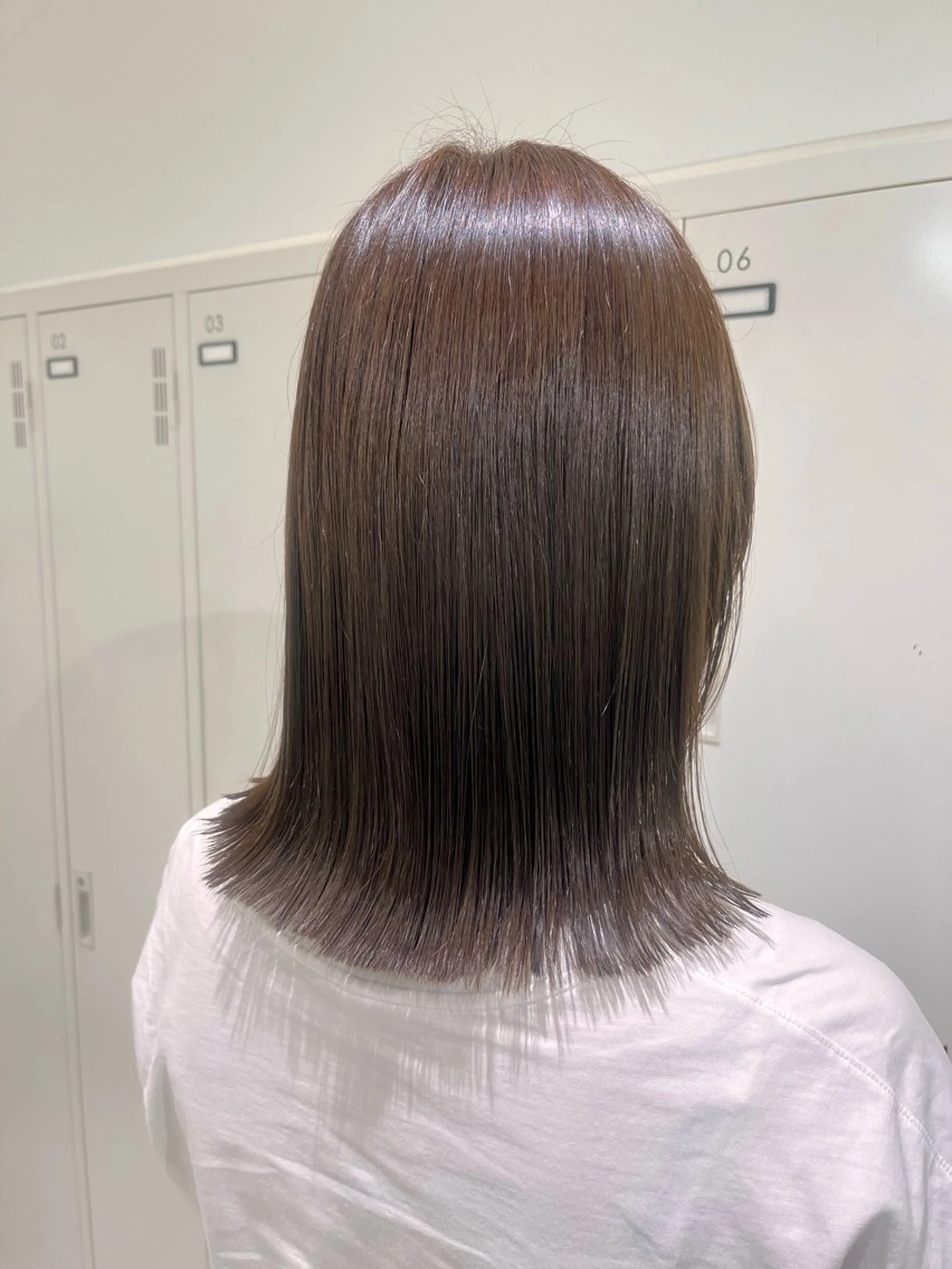 ミディアム カラー ベージュカラー オリーブベージュ 【センターパート/ マッシュ】ryokaのヘアスタイル