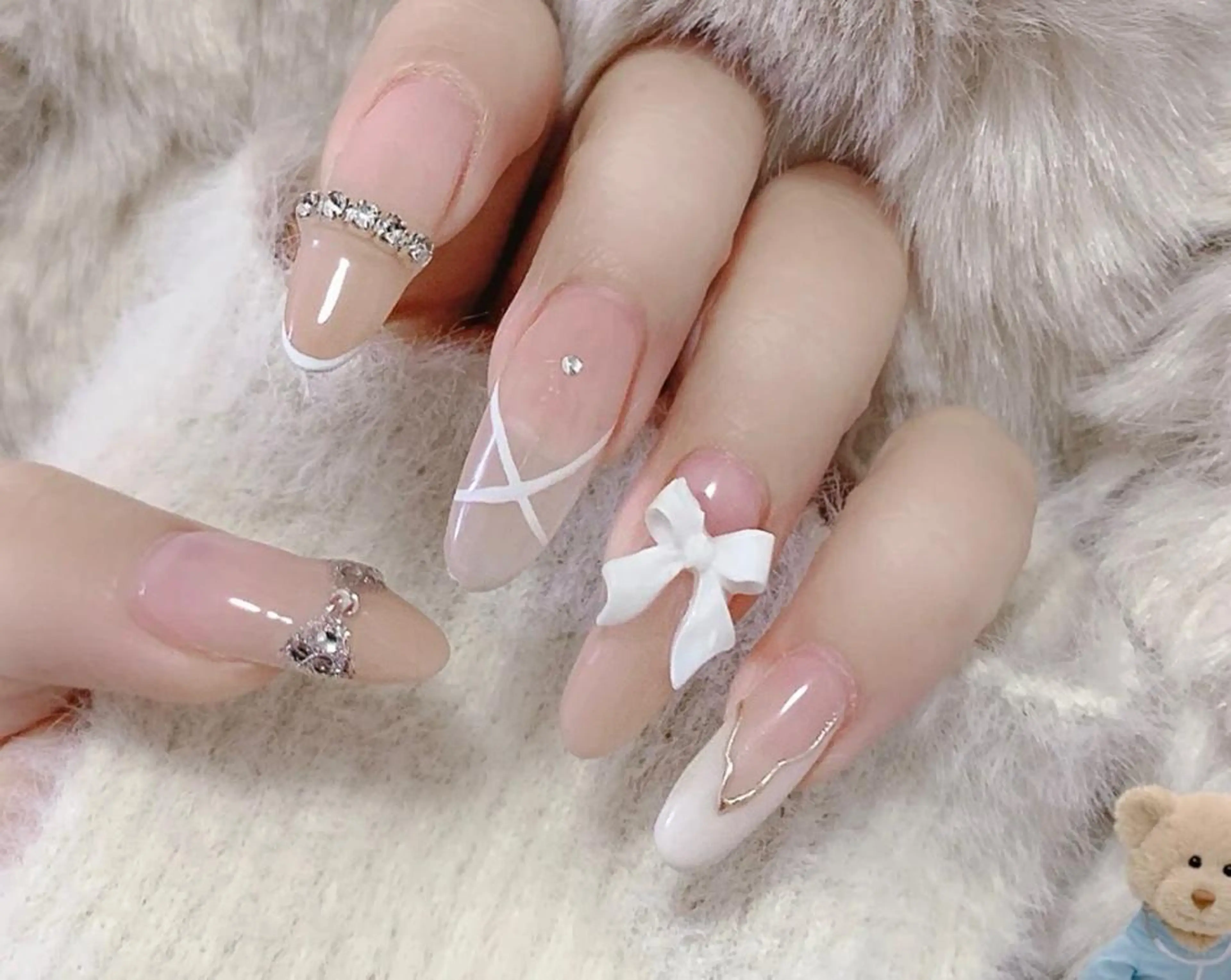 ネイル VIVIAN リサのネイルデザイン