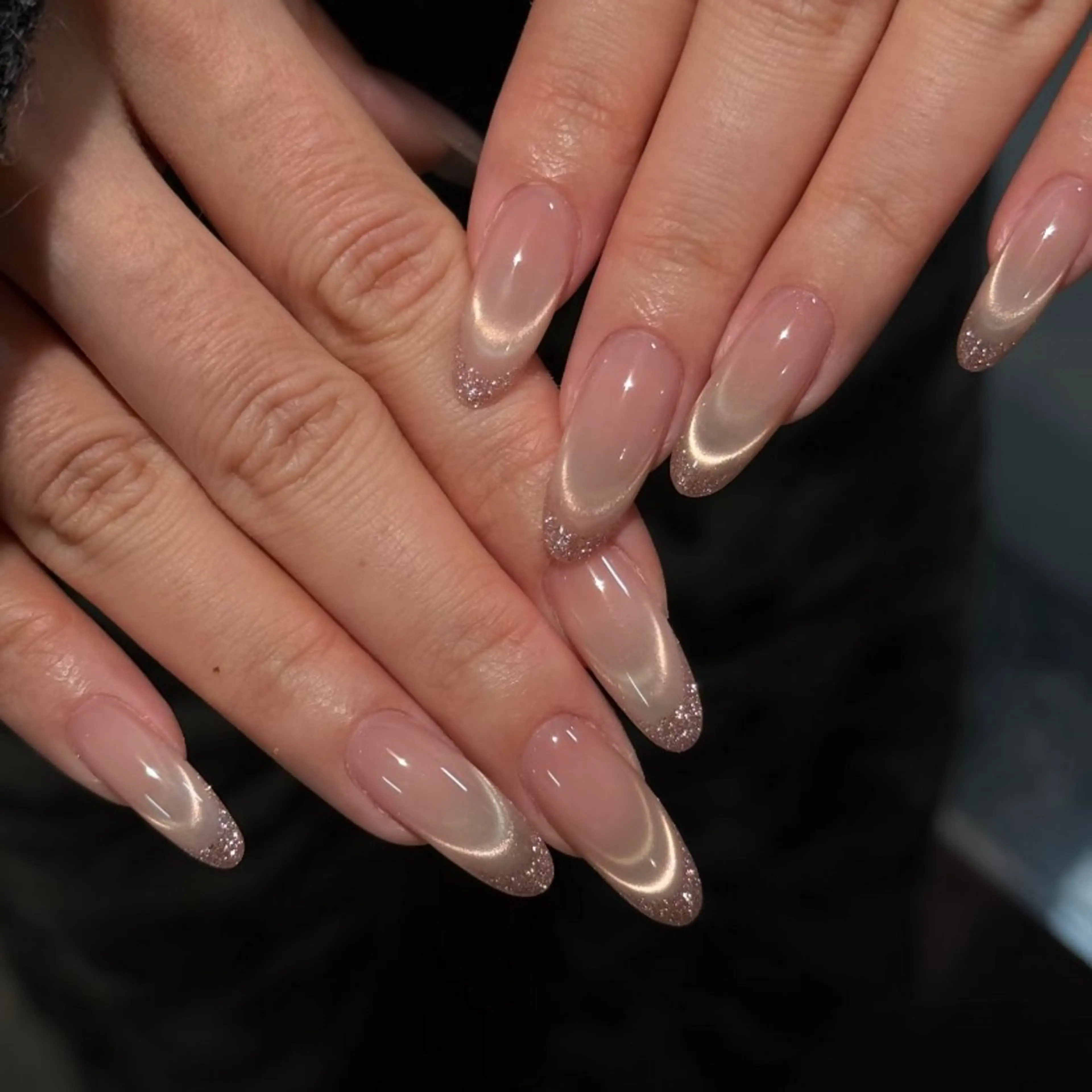 ネイル チークネイル フレンチネイル ジェルネイル ガーリー キラキラネイル ハンドネイル 高橋 雪のネイルデザイン