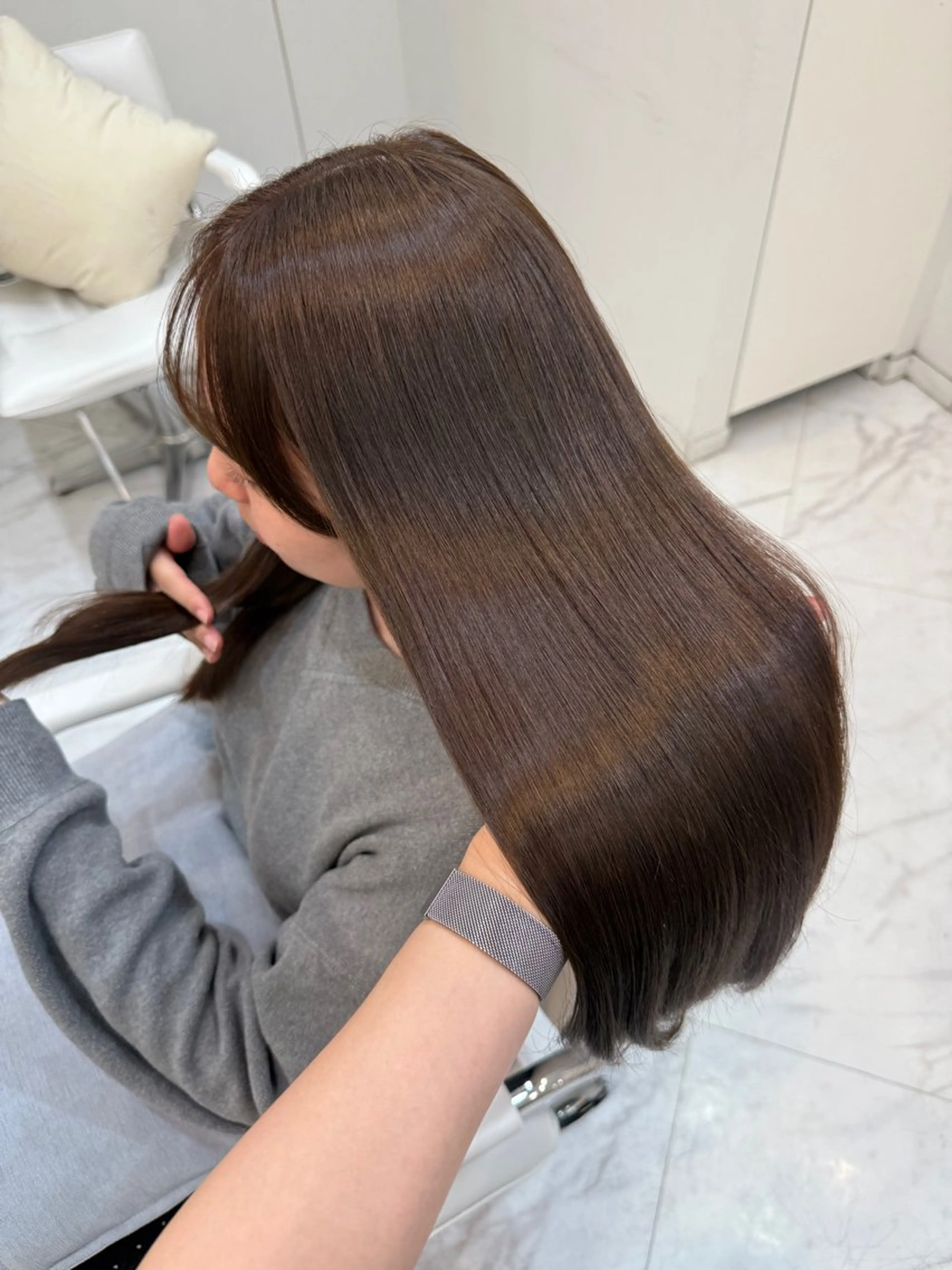 ロング ヘアカラー トリートメント 髪質改善×艶カラー / sayaka🤍のヘアスタイル