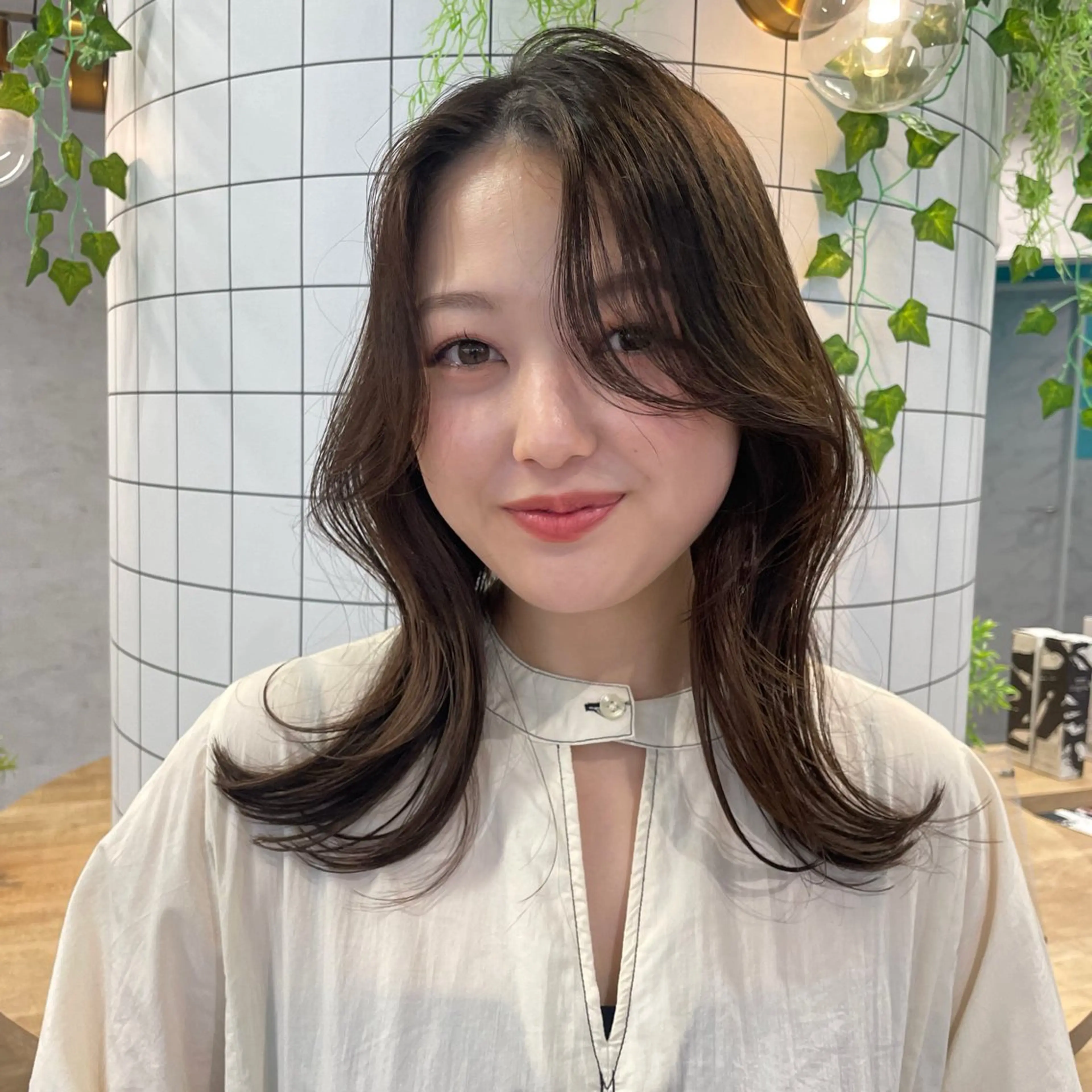 ミディアム カット ヘアカラー トリートメント RAF TOKYO 浜松所属・レイヤー/髪質改善/ 飯尾百花のヘアスタイル