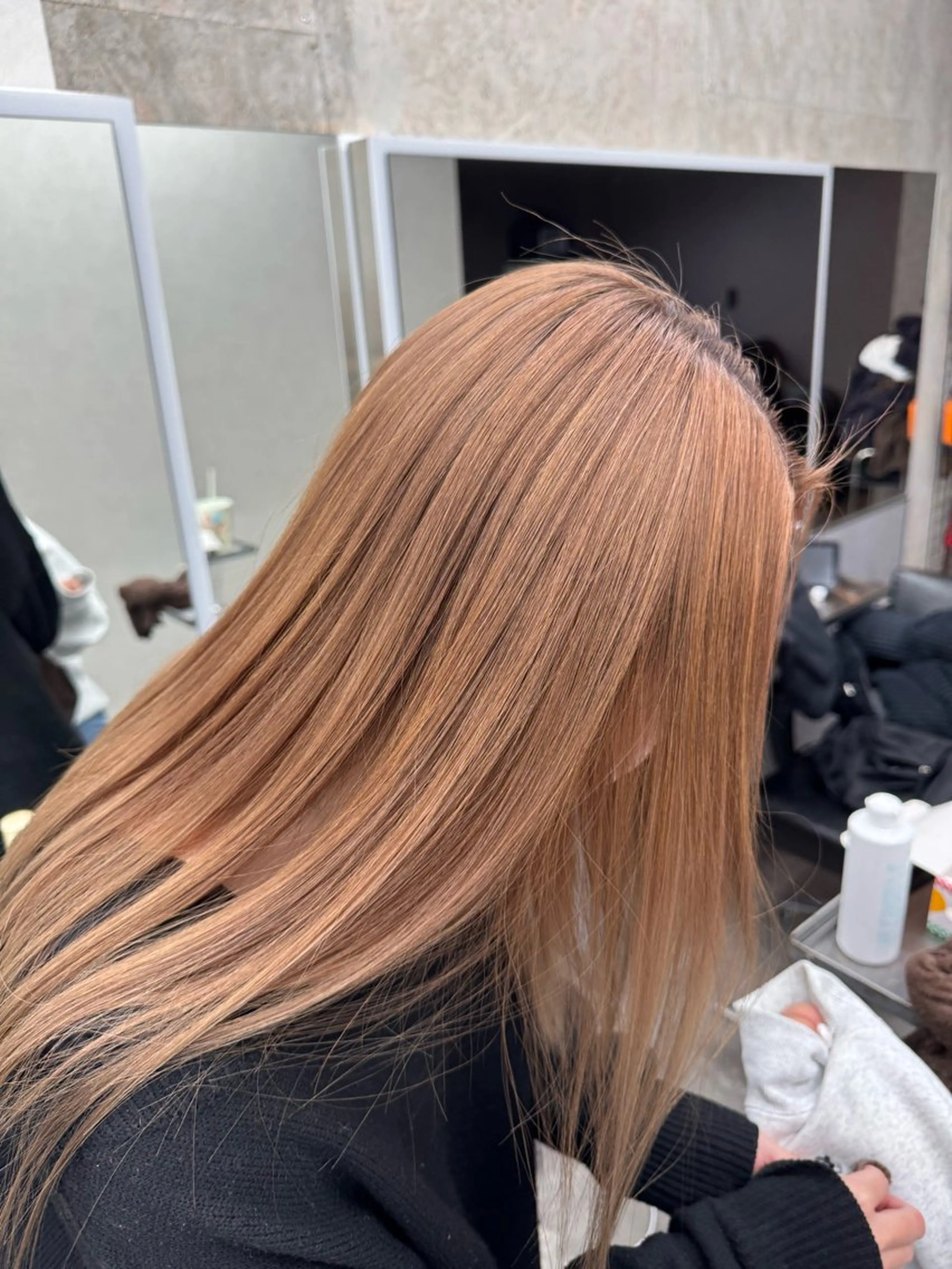 ロング ヘアカラー fand / HINAのヘアスタイル