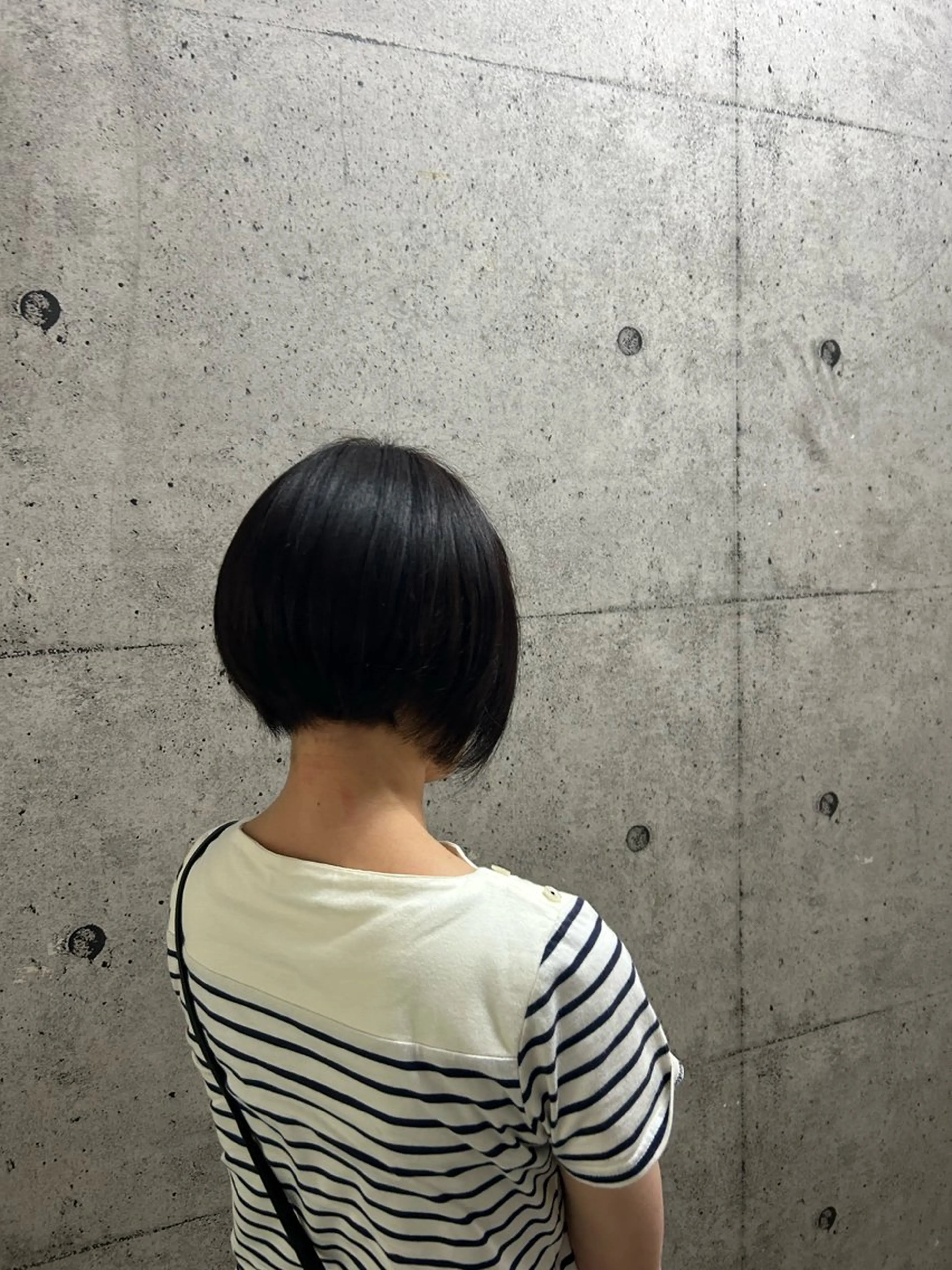 ショート カラー リムヘアーズボウグループ所属・rim. reinaのヘアスタイル