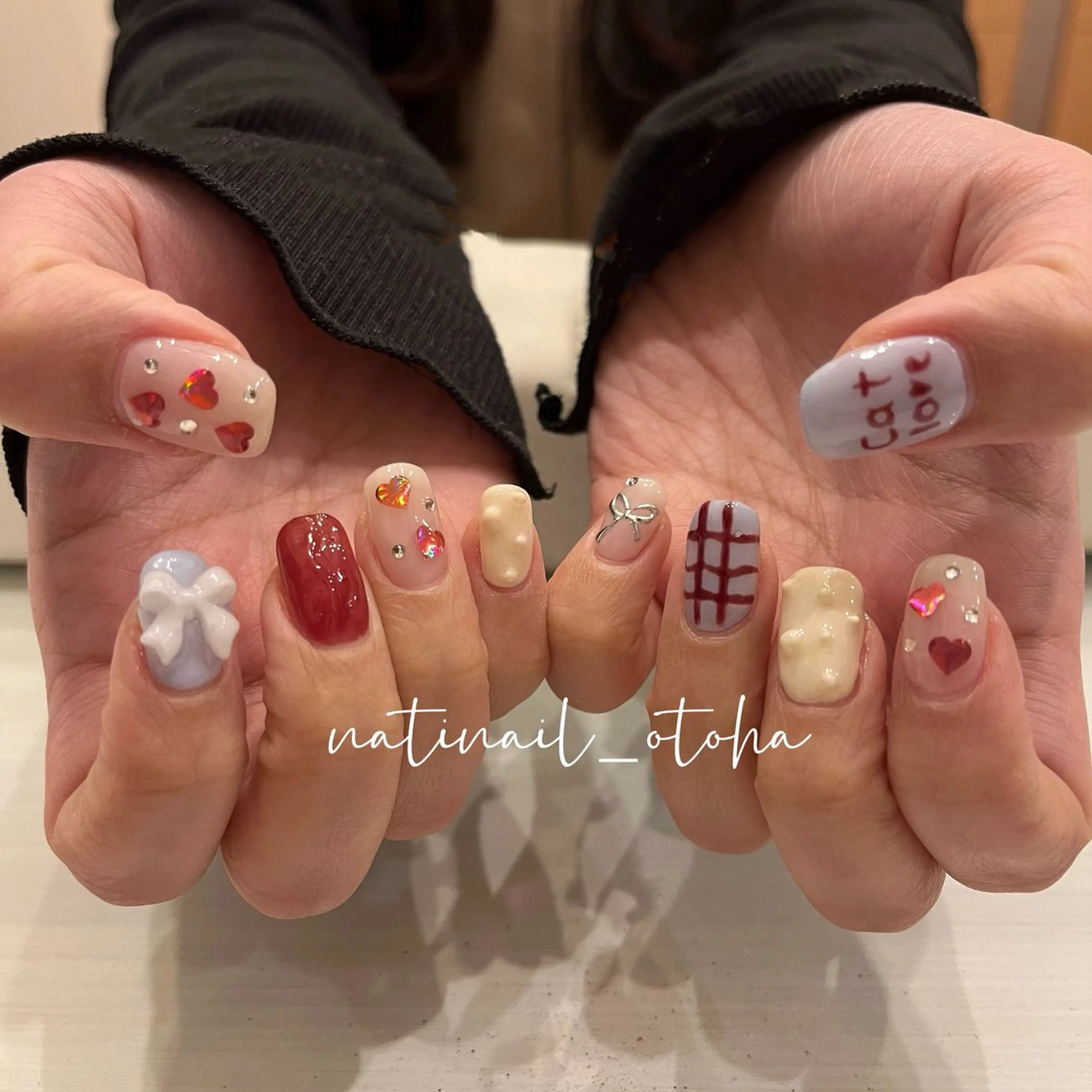 ネイル ハンドネイル natinail_otoha所属・toa. nailのネイルデザイン
