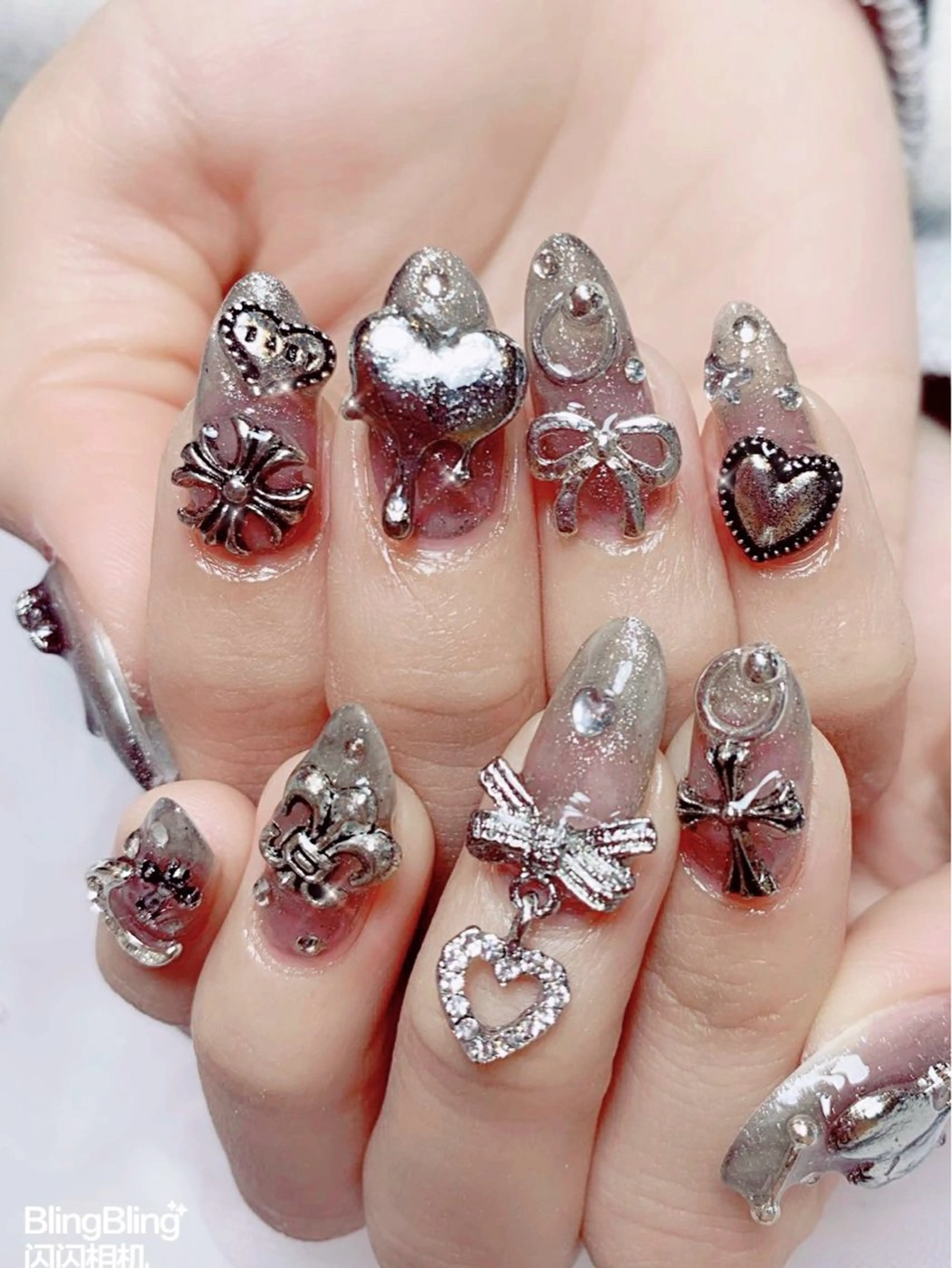 ネイル ハンドネイル ネイルサロン lotusのネイルデザイン