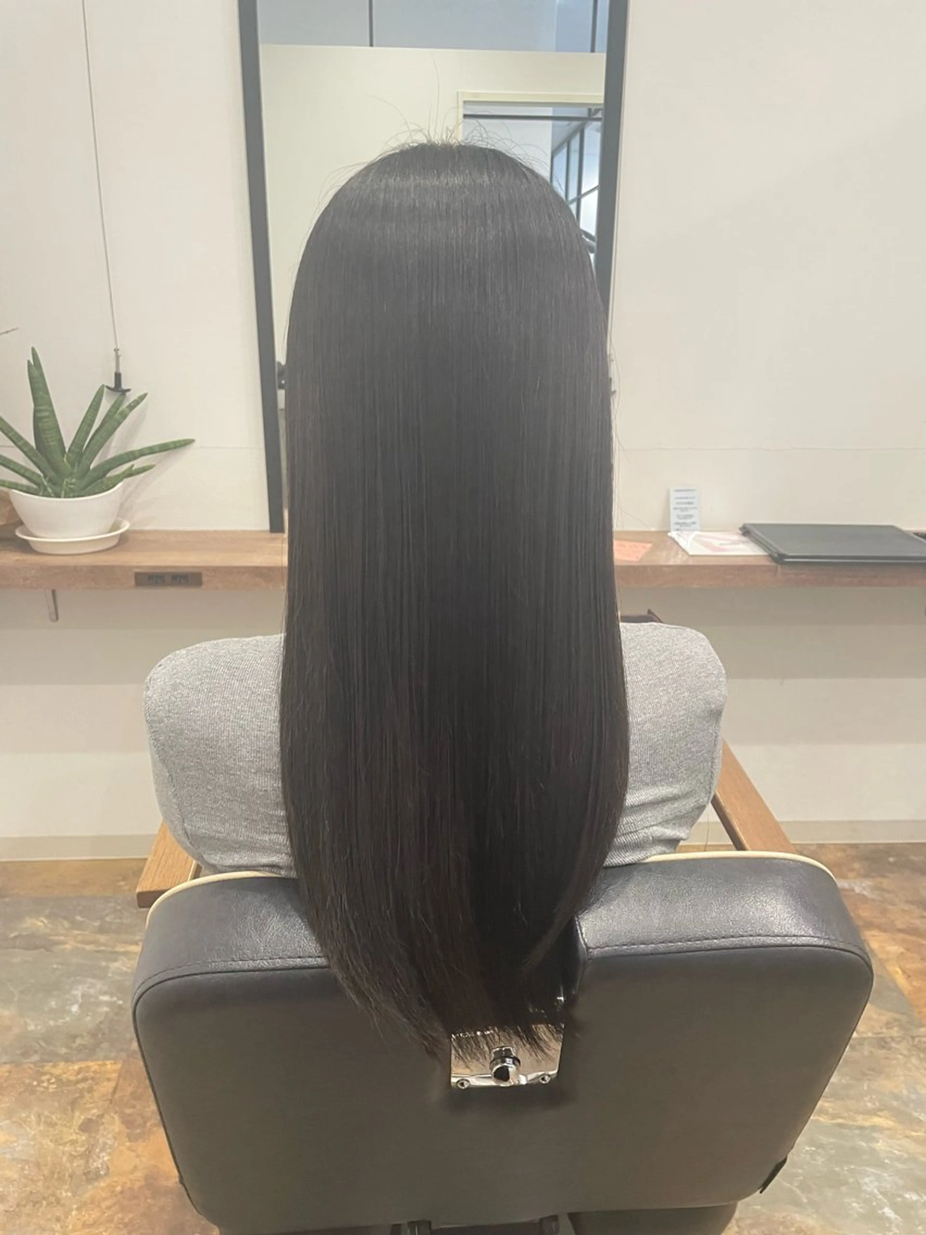 トリートメント 秋元 美優のヘアスタイル