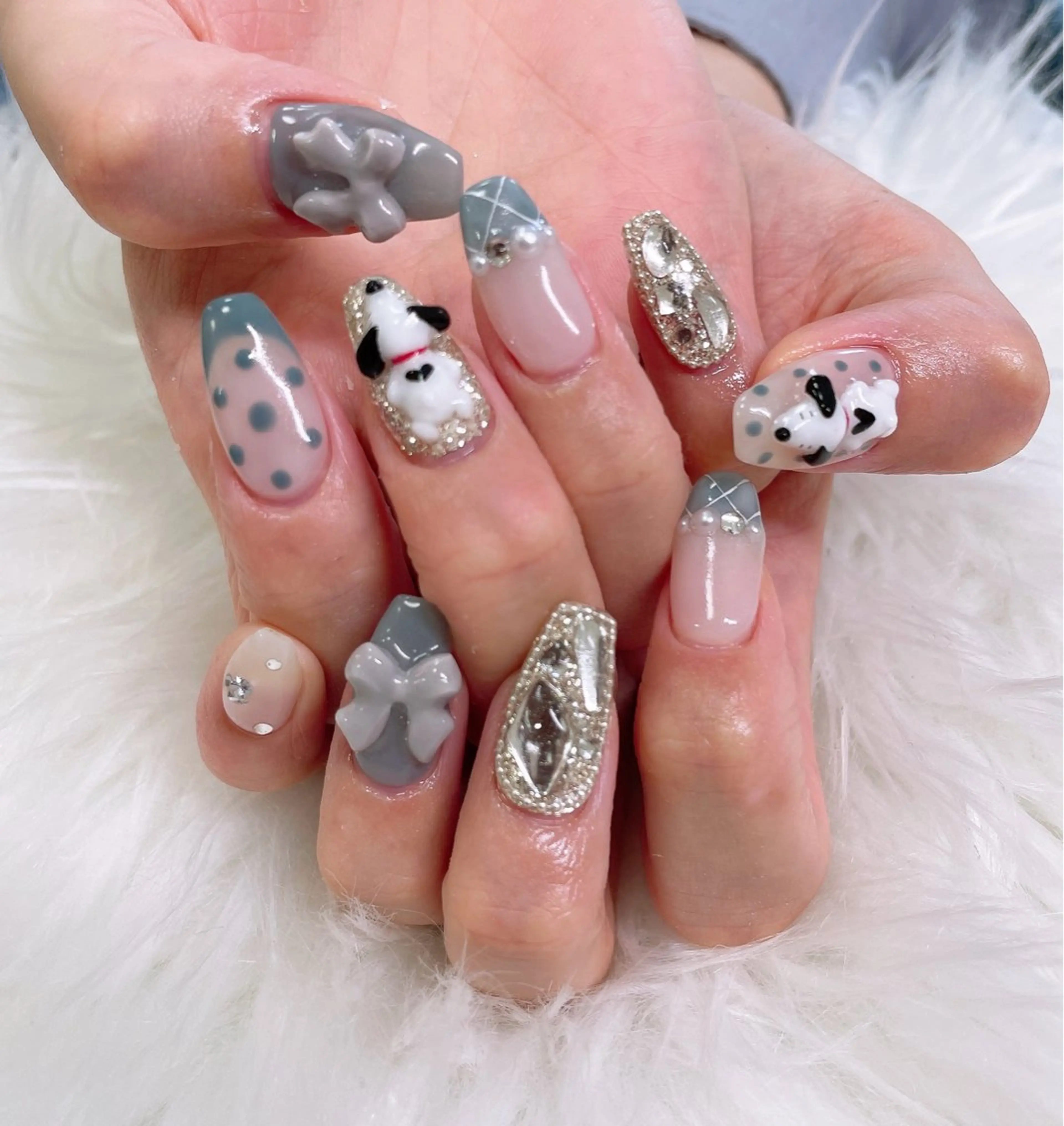 ネイル cachette. 尾関のマツエク・マツパデザイン