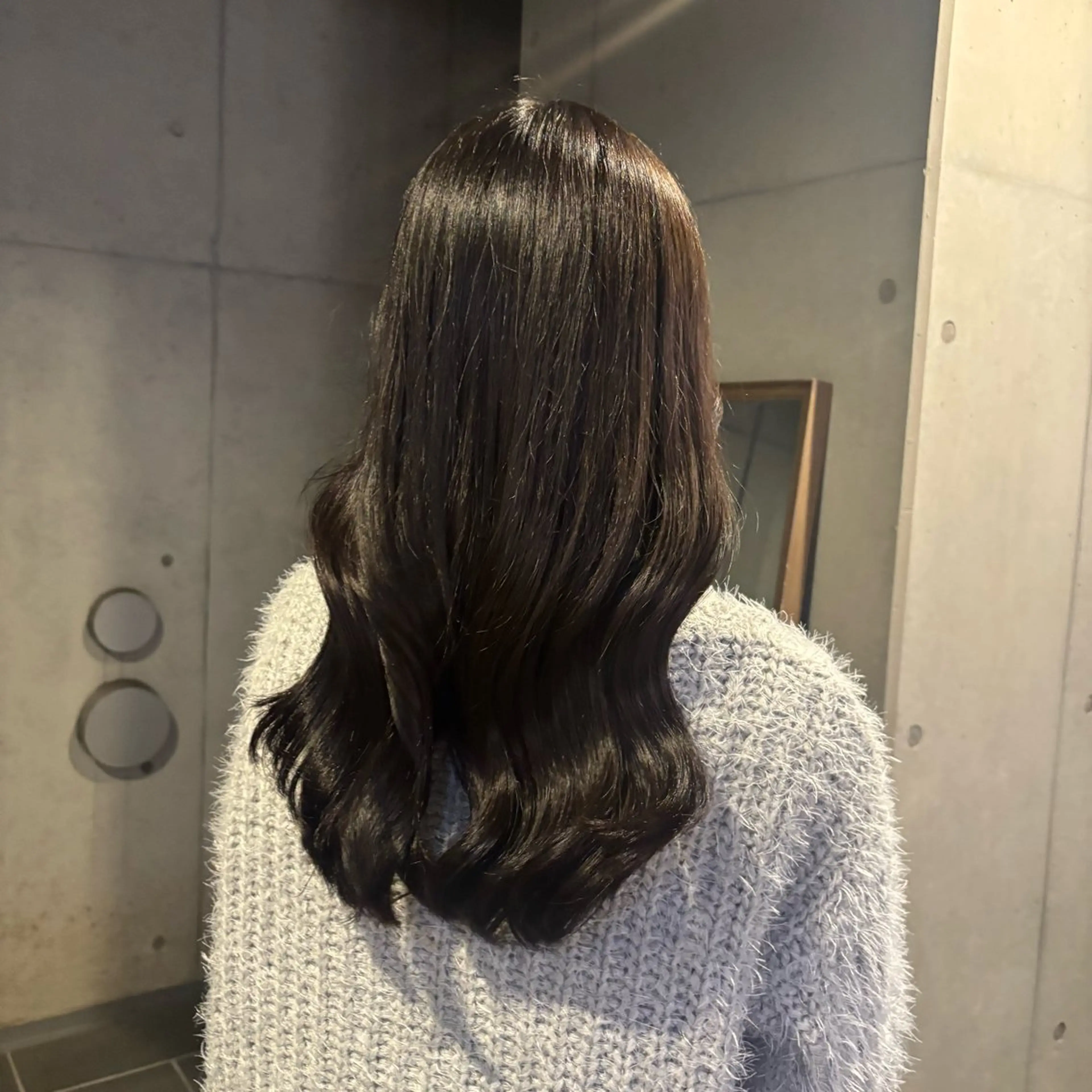 ロング ヘアカラー トリートメント 〖❁田尻千尋| LEONID❁〗のヘアスタイル