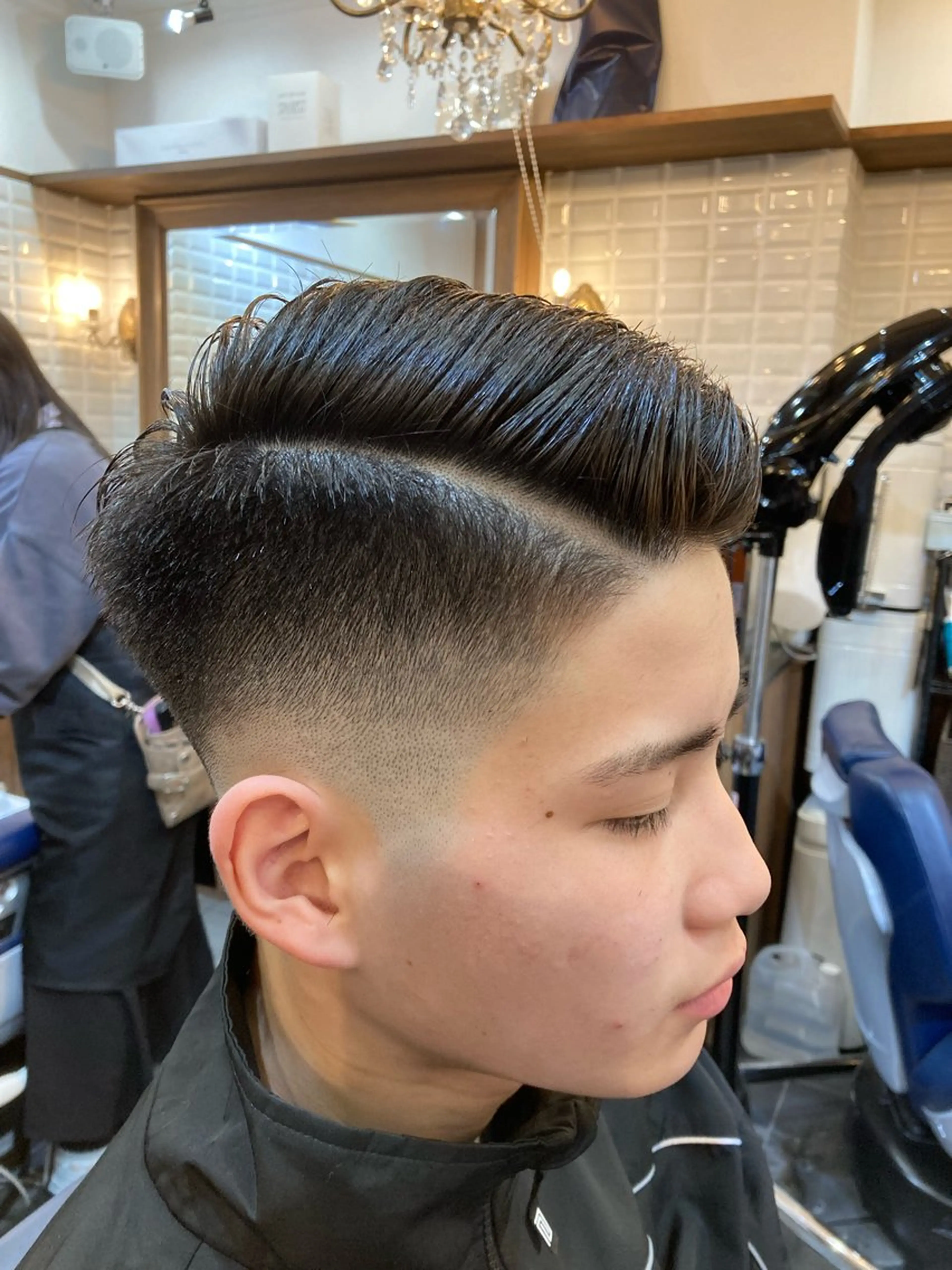 ショート メンズ フェードカット スキンフェード カット トリートメント ルピナス中田店長 山口大地のヘアスタイル