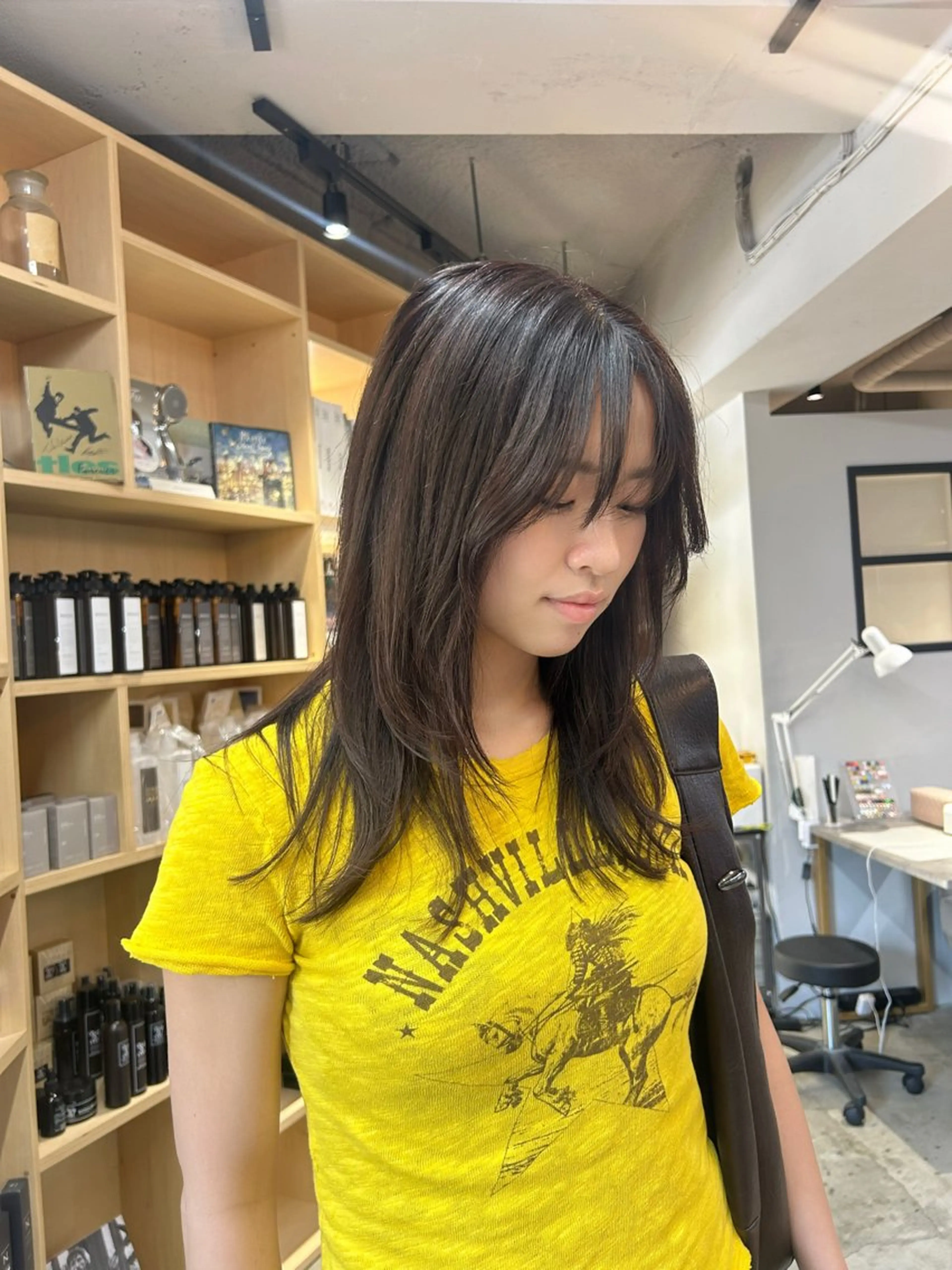 ミディアム カット ROCCOeast Rukaのヘアスタイル