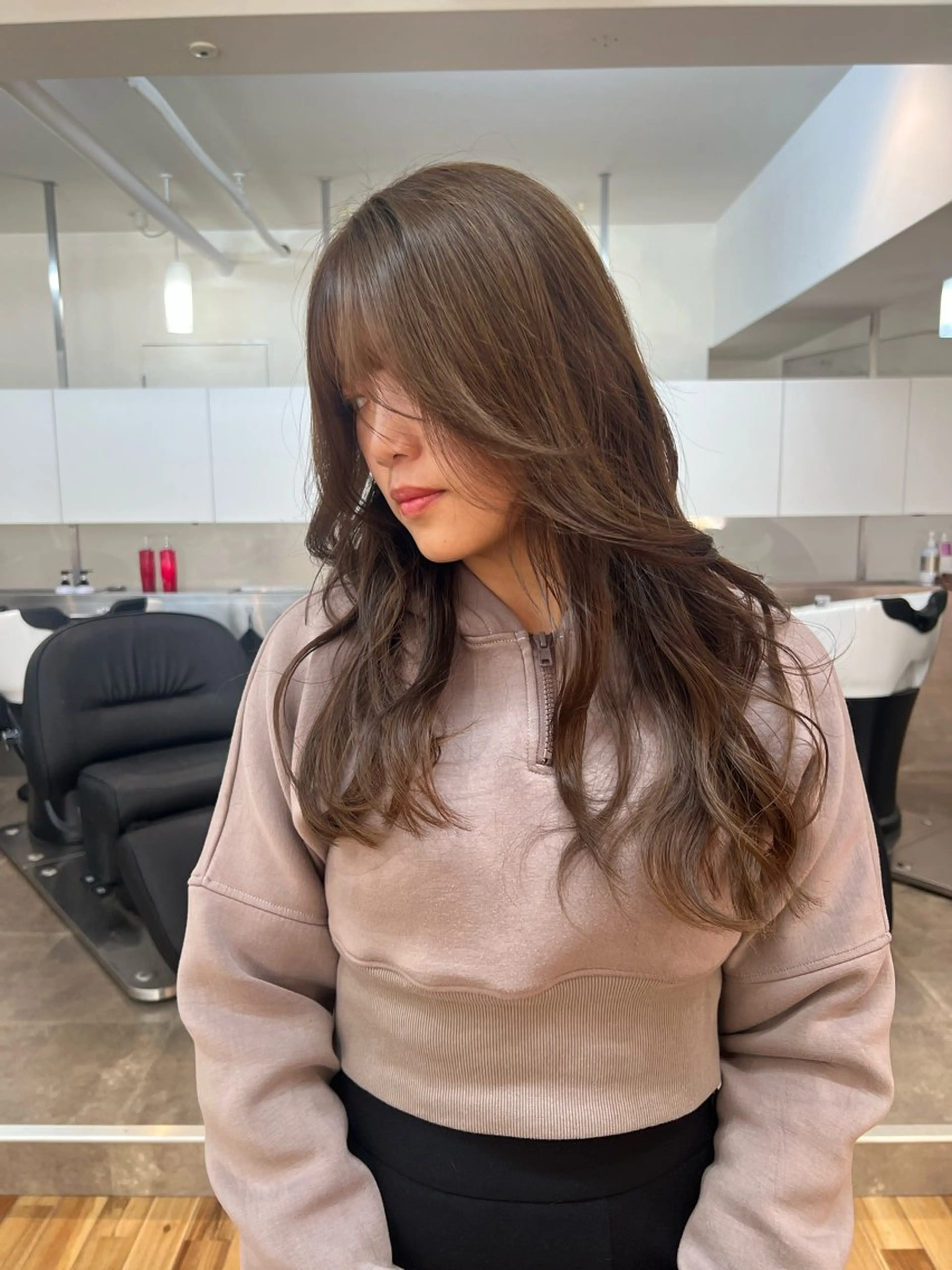 ロング カラー カット ヘアカラー トリートメント 一樹ハイトーン/ブリ ーチ/透明感カラーのヘアスタイル