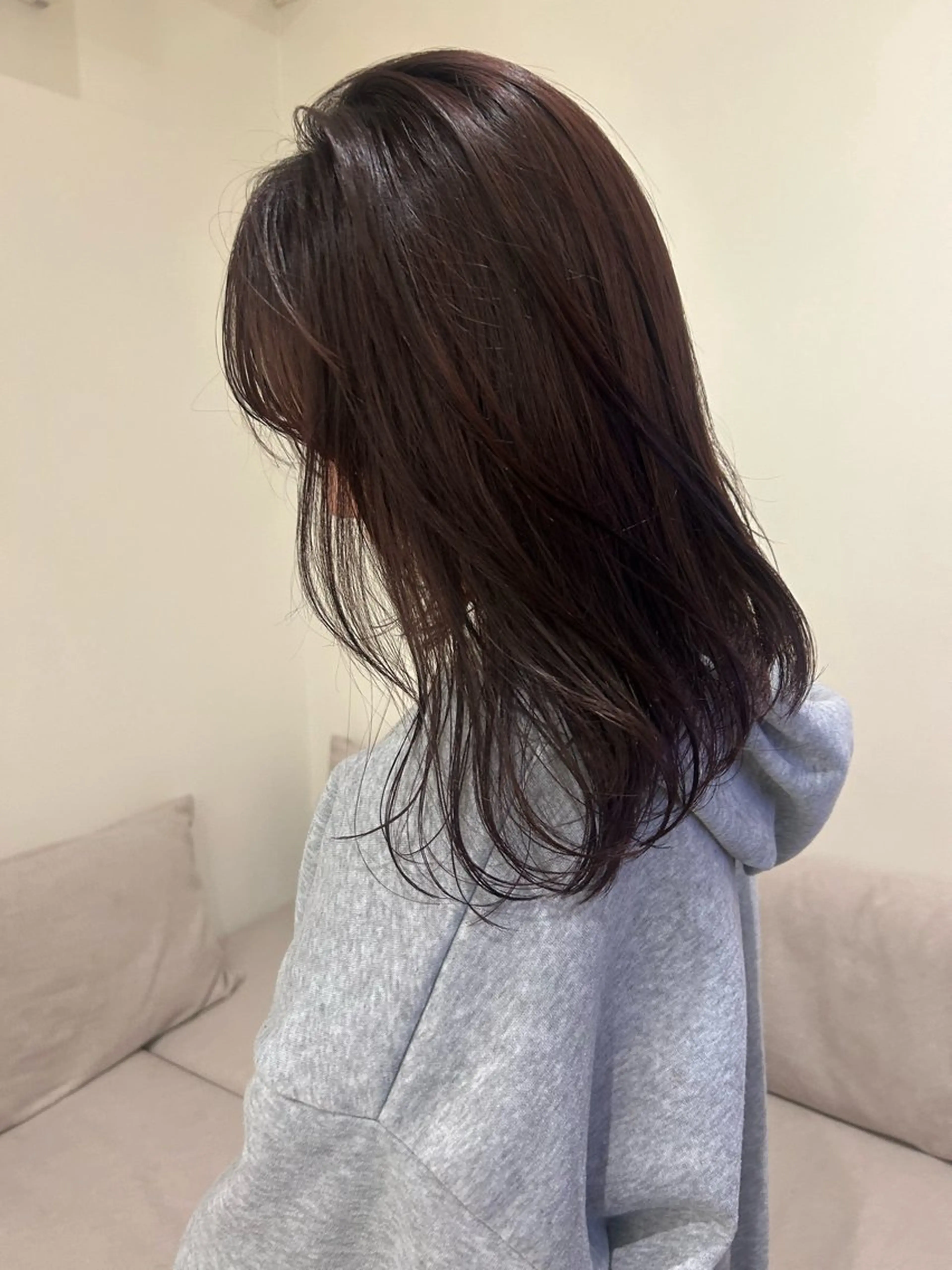 ミディアム カラー カット ヘアカラー トリートメント 💛🤍U too e’s 鎌倉🧸のヘアスタイル