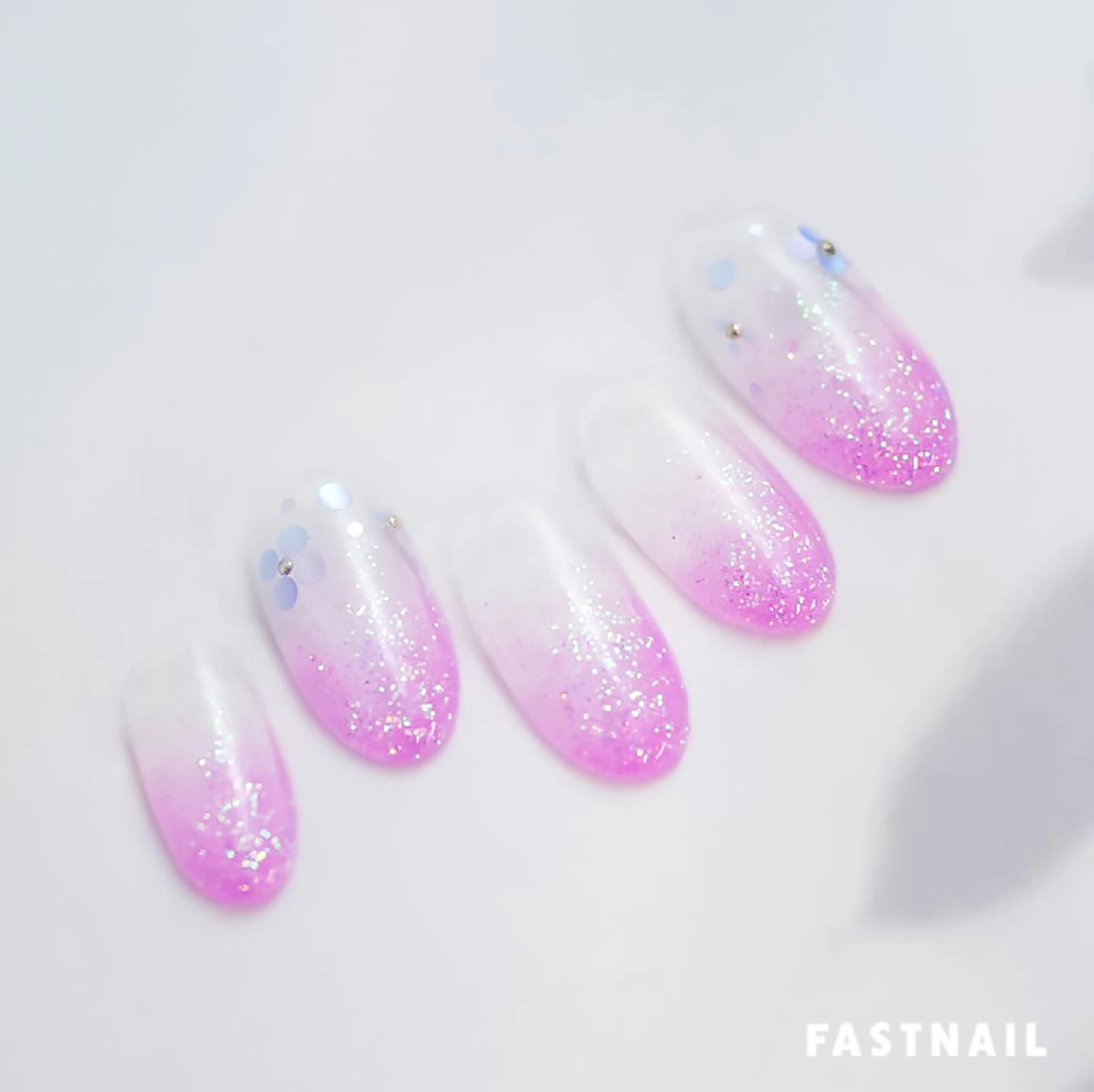 ネイル ファストネイル ロコ 春日のネイルデザイン