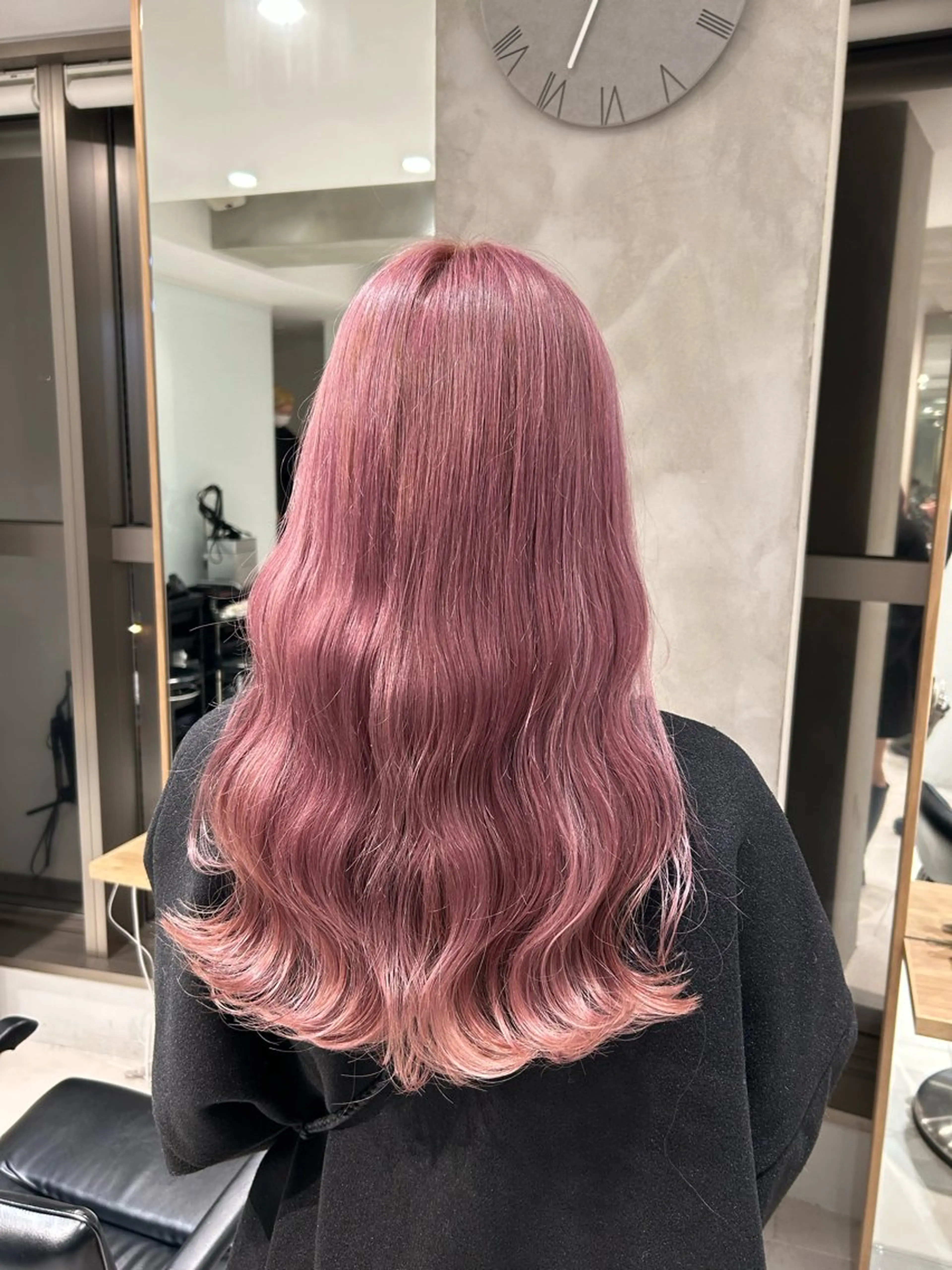 ロング カラー ヘアアレンジ ベージュカラー ピンクカラー ピンクベージュ 《暖色/韓国hair 》🇰🇷桑原ユキネのヘアスタイル