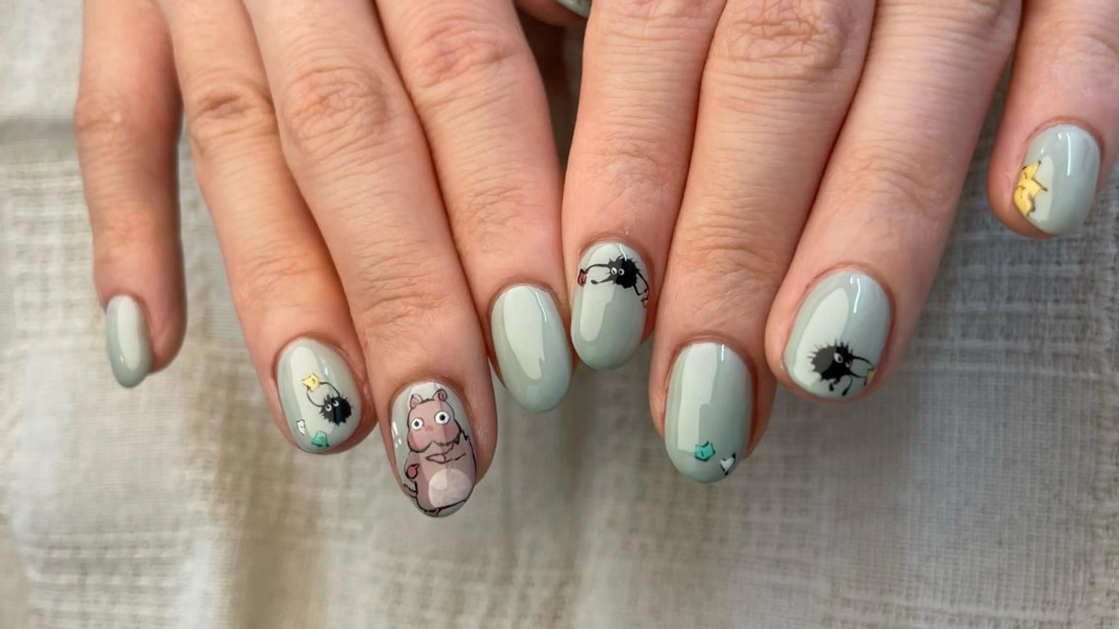 ネイル Blushオーナー Shiinaのネイルデザイン