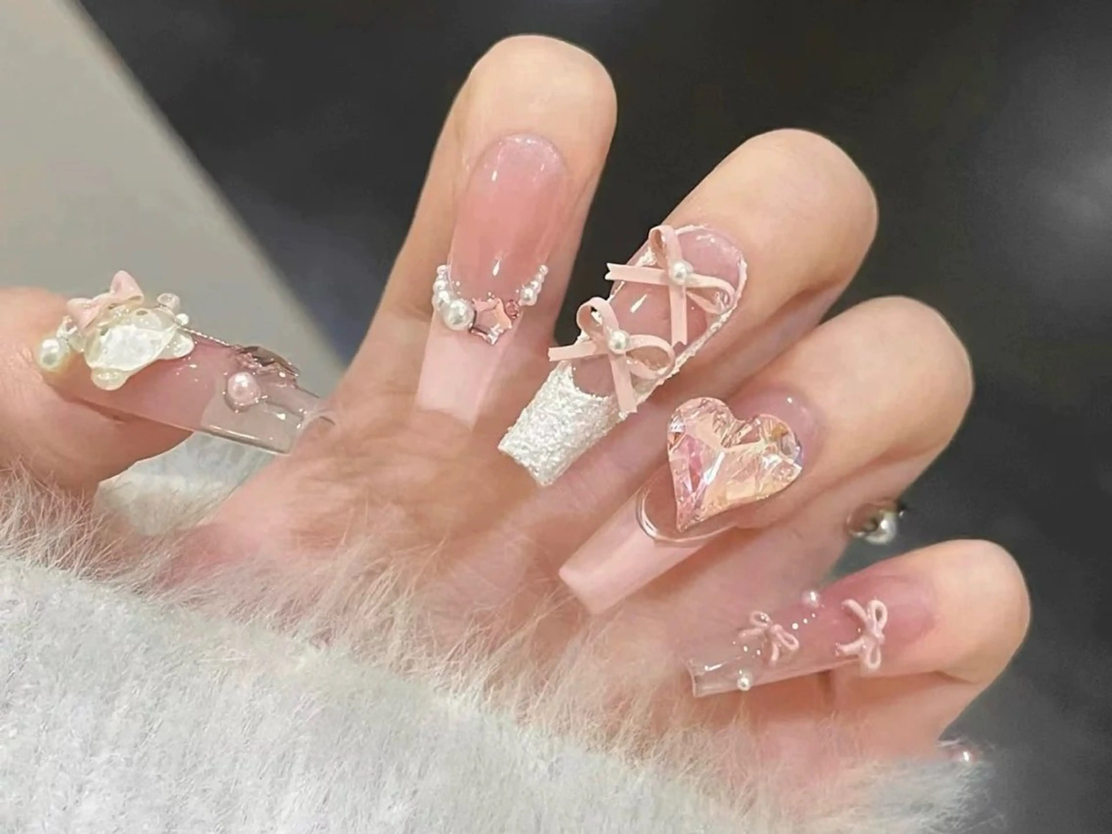 ネイル ハンドネイル TOUTOU所属・TOUTOU. Yuriのネイルデザイン